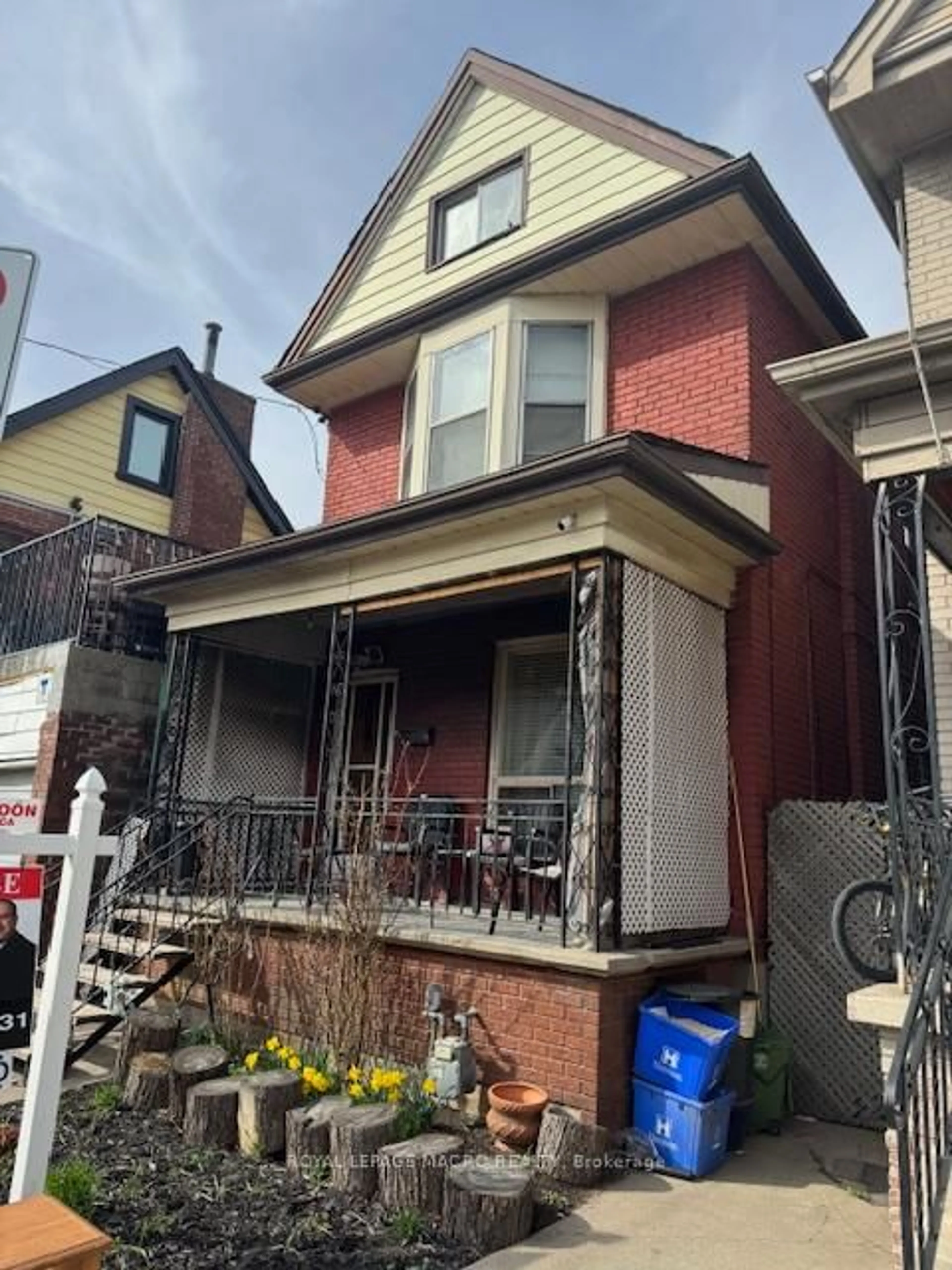 Home with brick exterior material, street for 1 Somerset Ave, Hamilton Ontario L8L 2L4