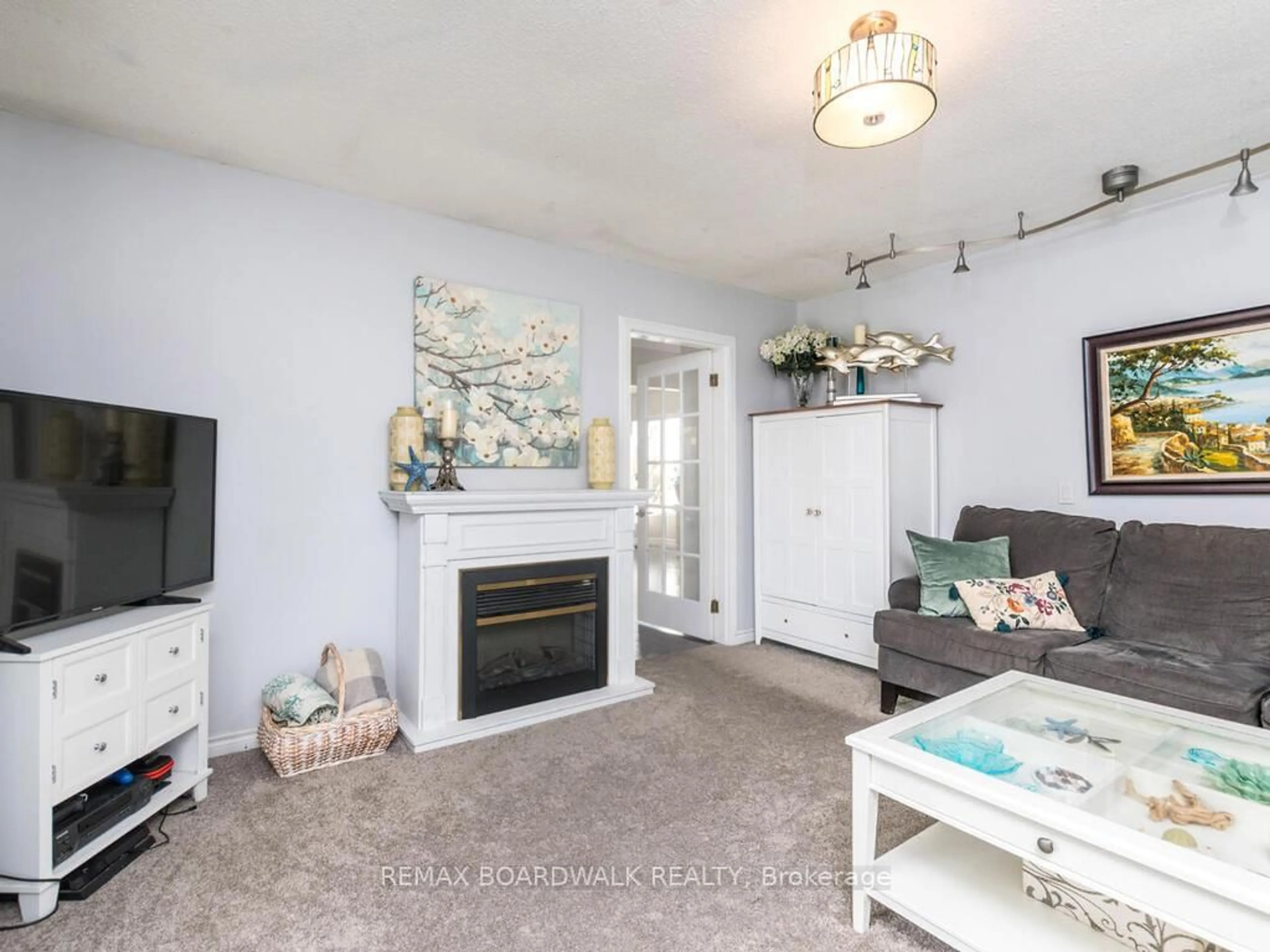 Living room with furniture, unknown for 15 Terry Fox Ave, Carleton Place Ontario K7C 4G2