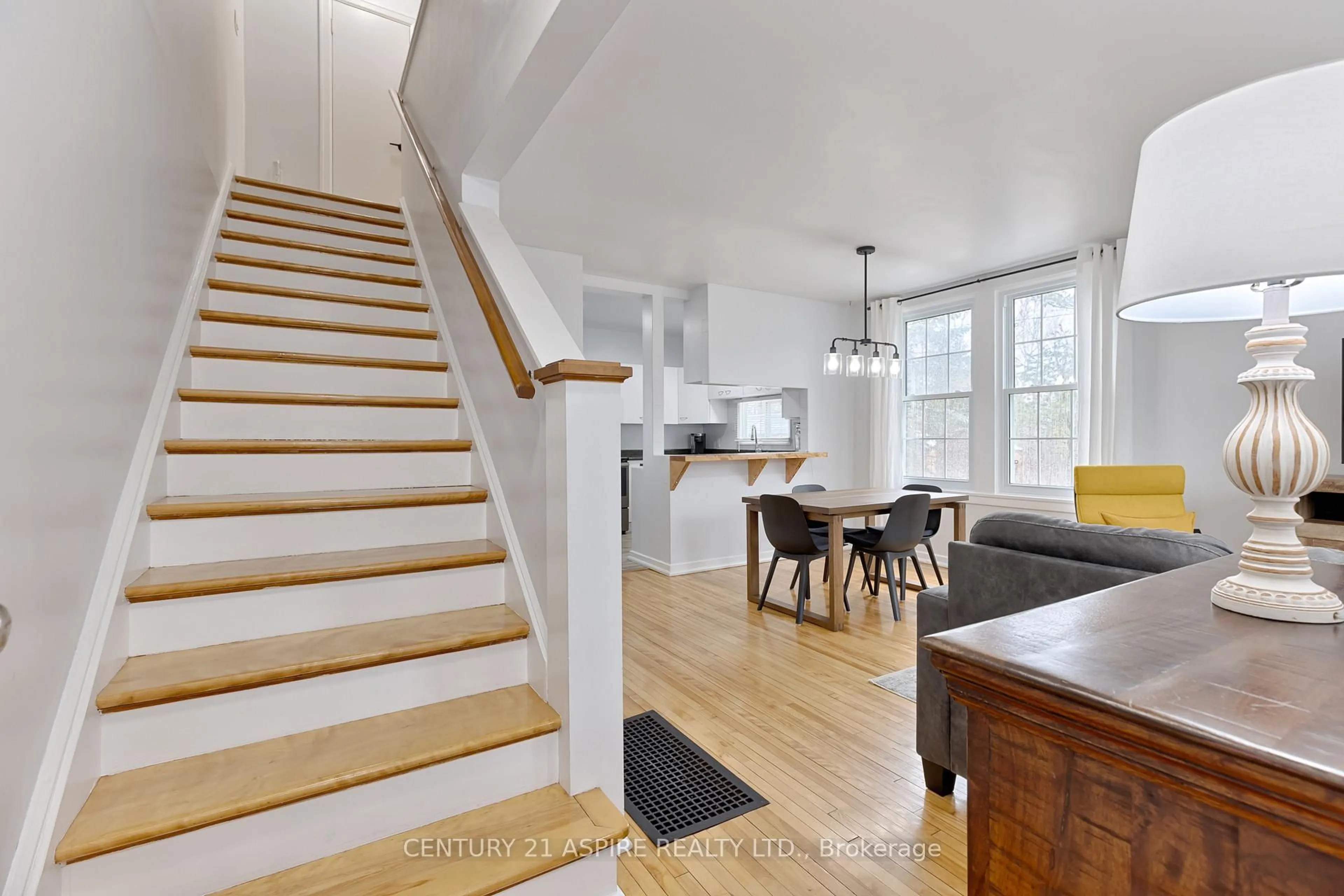 Unknown for 29 Alder Cres, Deep River Ontario K0J 1P0