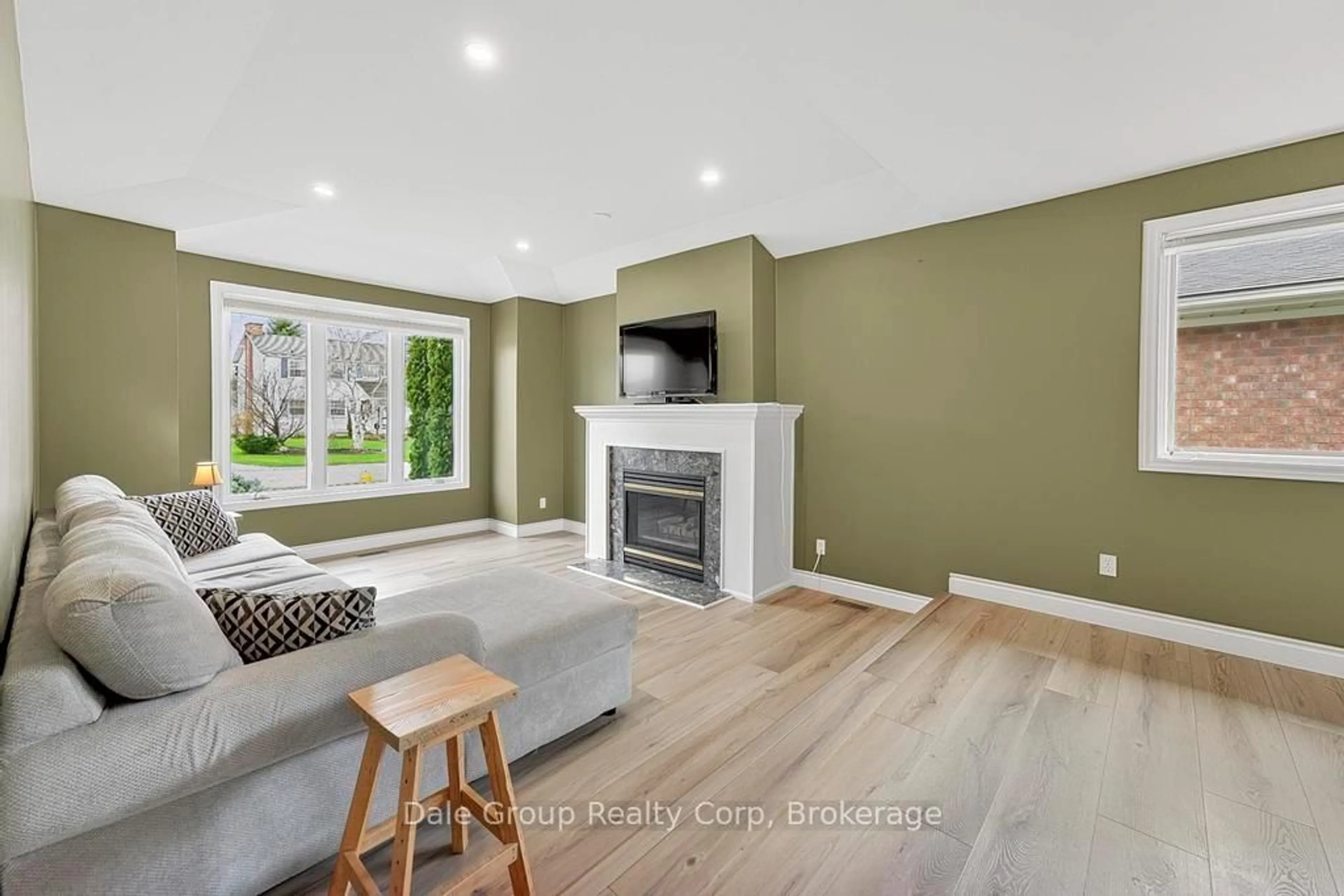 Living room with furniture, unknown for 256 Rivers Blvd, South Huron Ontario N0M 1S1