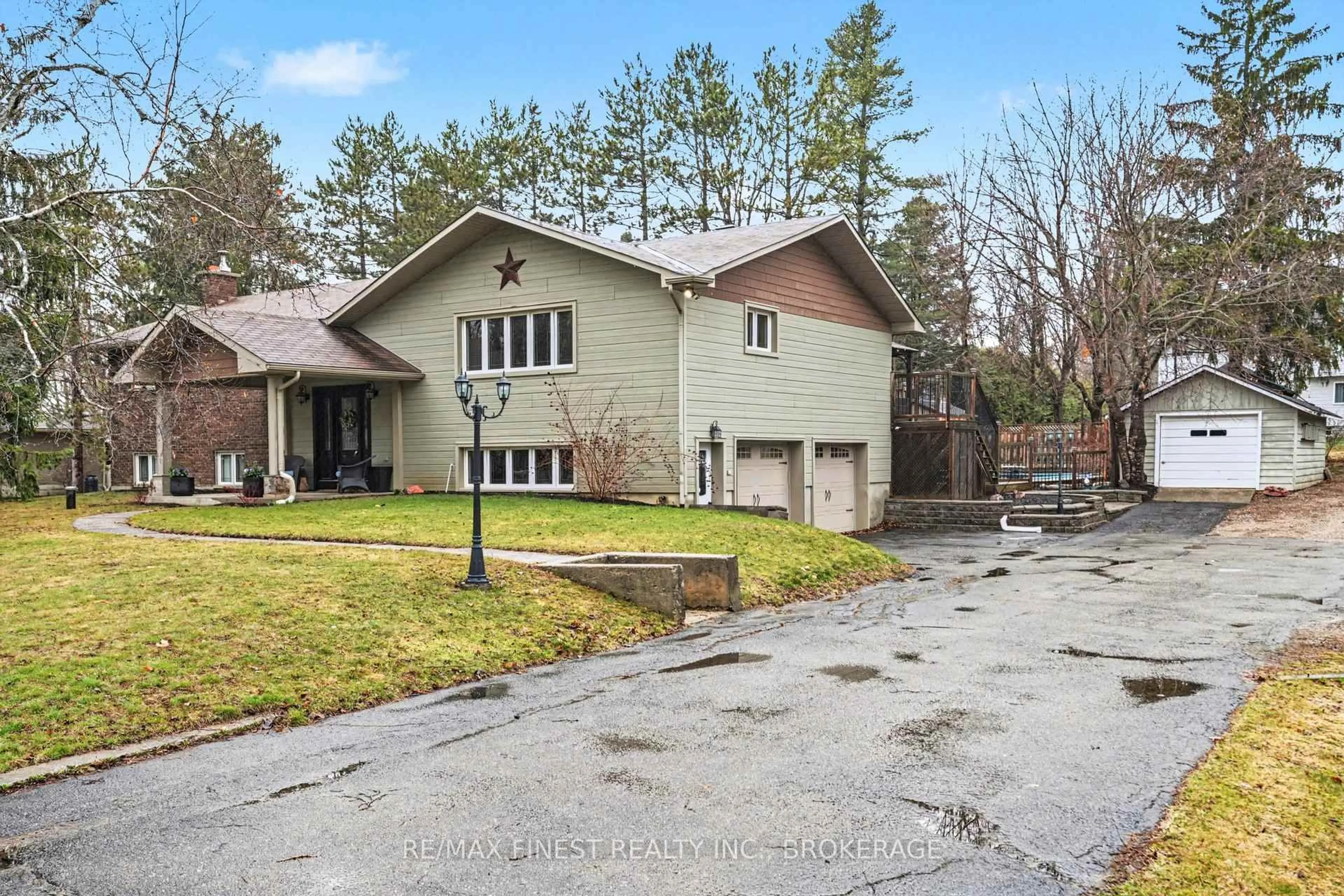 Unknown for 2518 Rideau Ferry Rd, Perth Ontario K7H 3C7