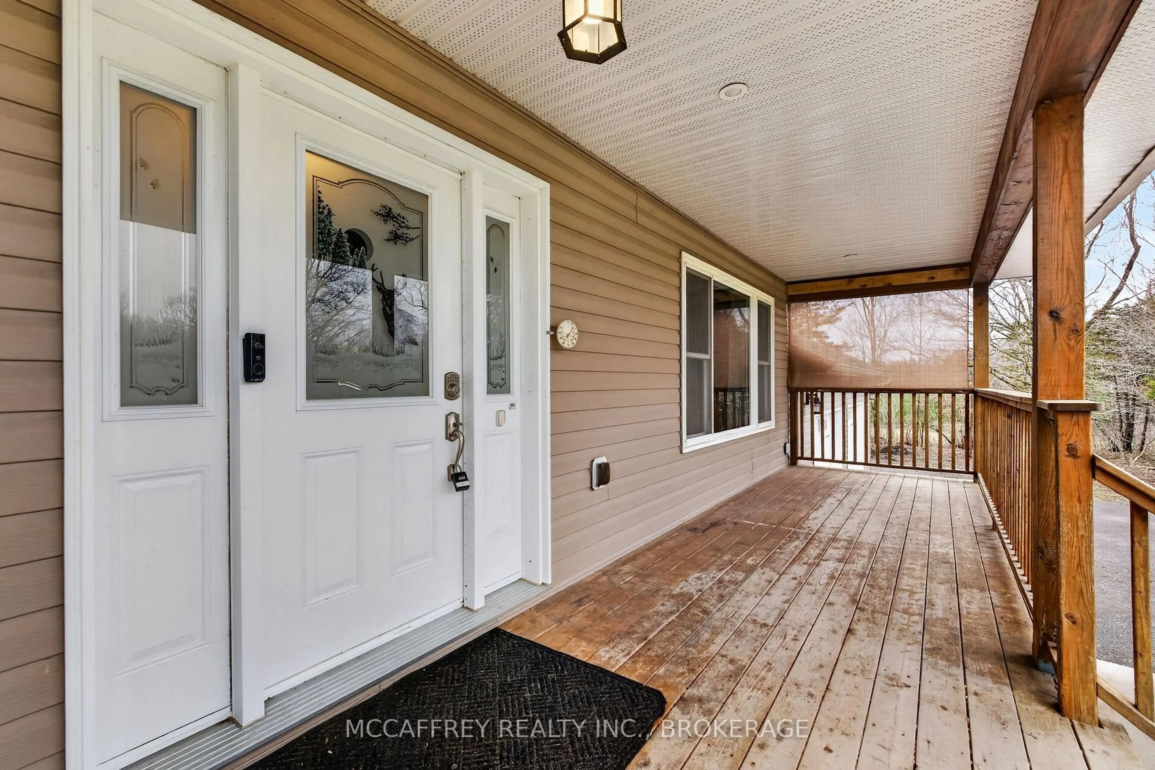 Indoor entryway for 280 DENRIDGE Rd, Greater Napanee Ontario K0K 2Z0