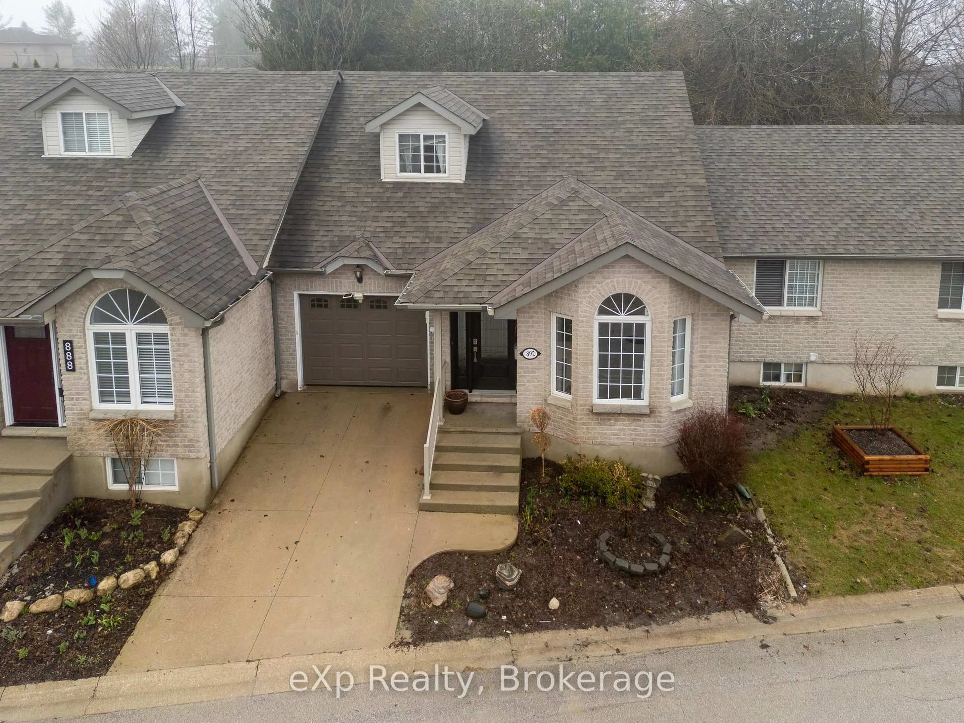 A pic from outside/outdoor area/front of a property/back of a property/a pic from drone, unknown for 892 9th Avenue A, Owen Sound Ontario N4K 6Y6