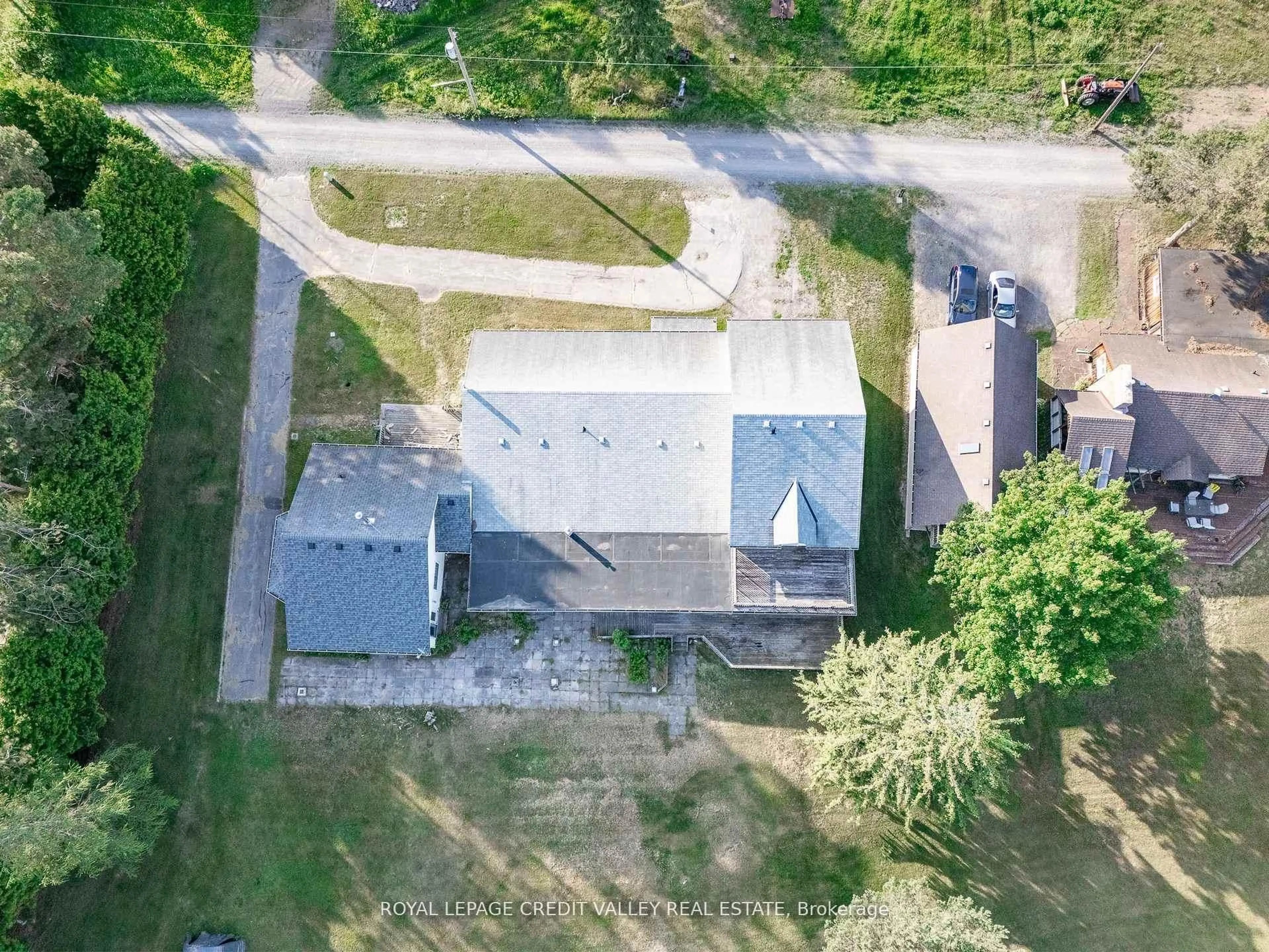A pic from outside/outdoor area/front of a property/back of a property/a pic from drone, street for 147 Memory Lane, Brighton Ontario K0K 1L0