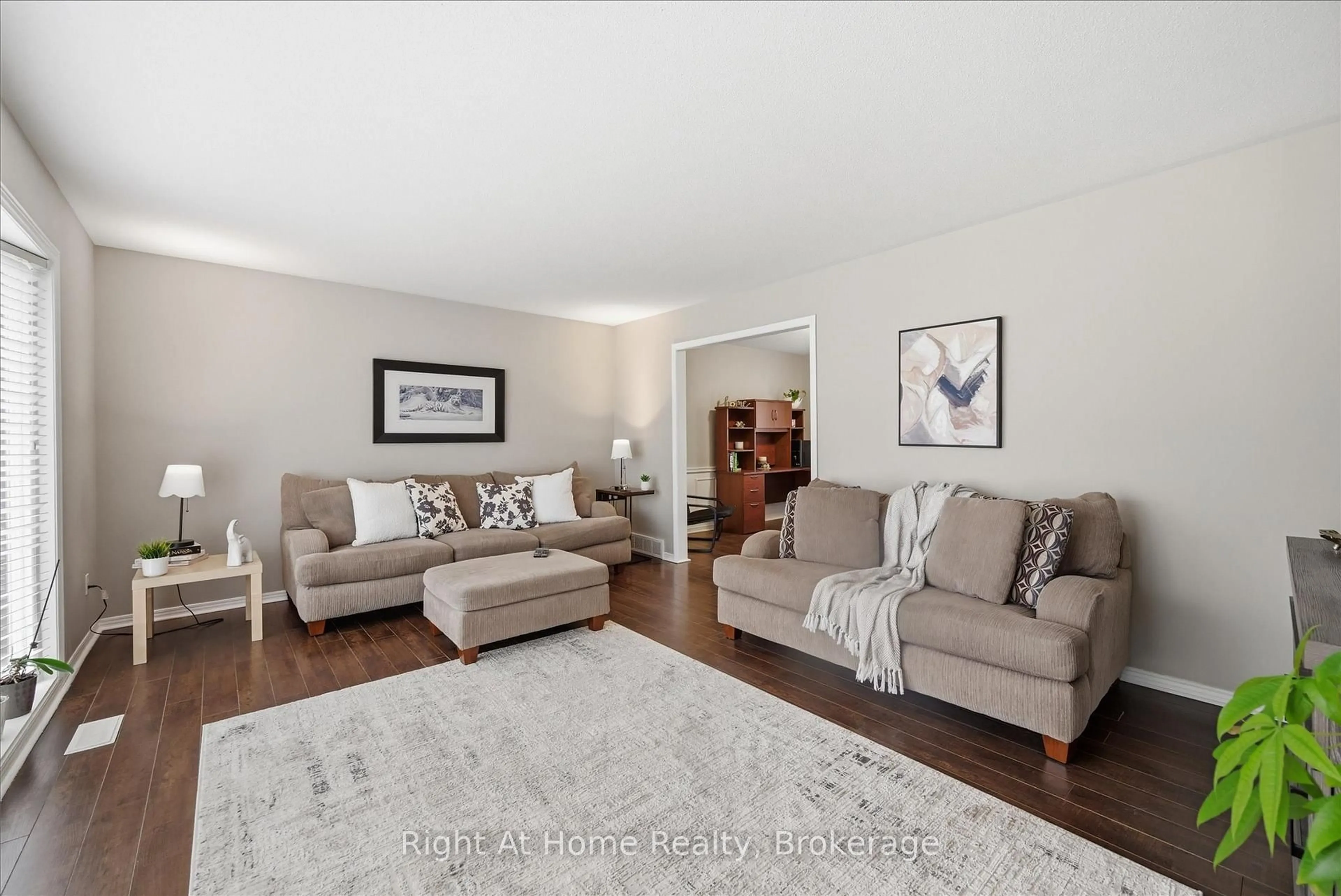 Living room with furniture, unknown for 62 Terrace Dr, Hamilton Ontario L9H 3X2