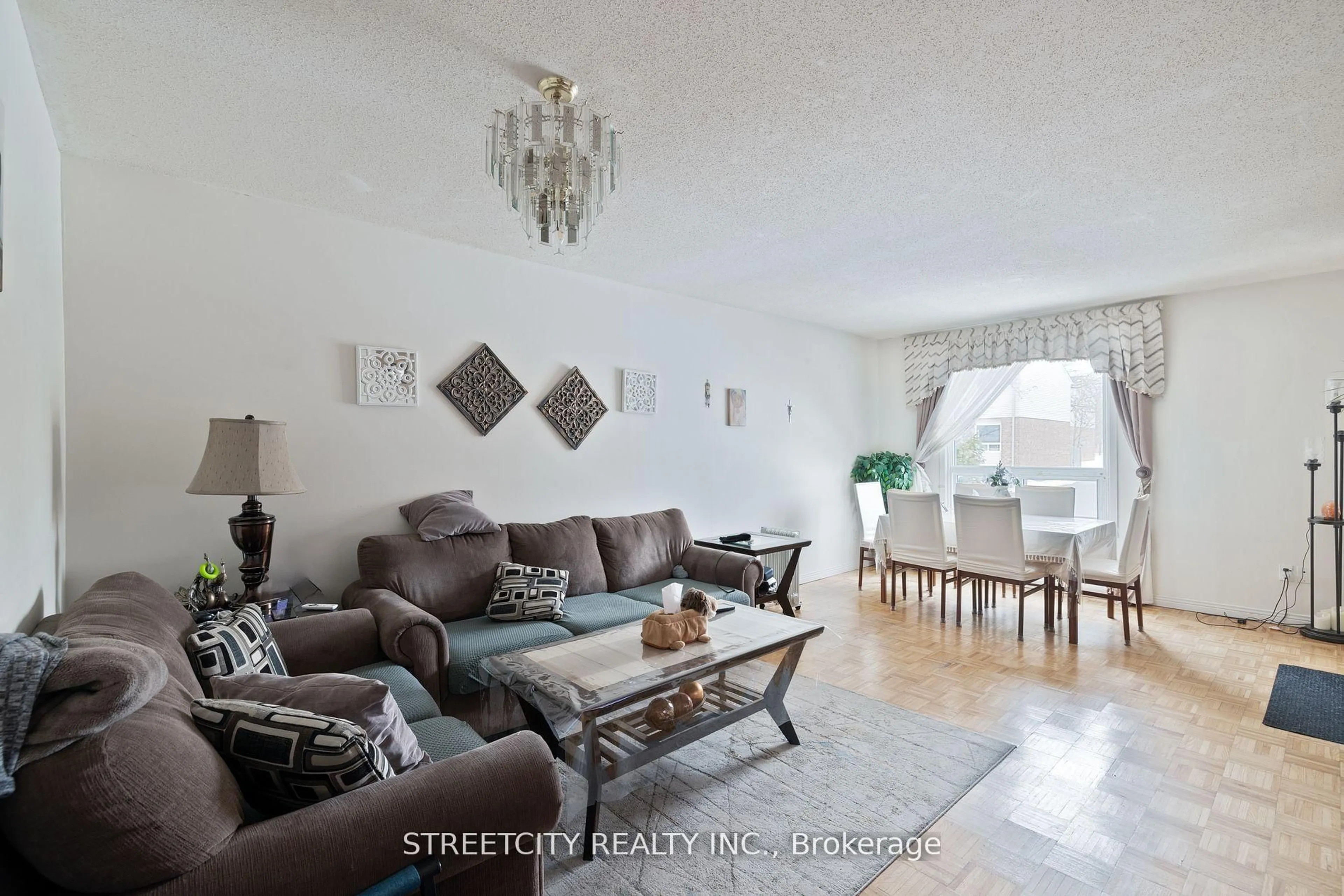 Living room with furniture, unknown for 311 Vesta Rd #40, London East Ontario N5Y 5J2