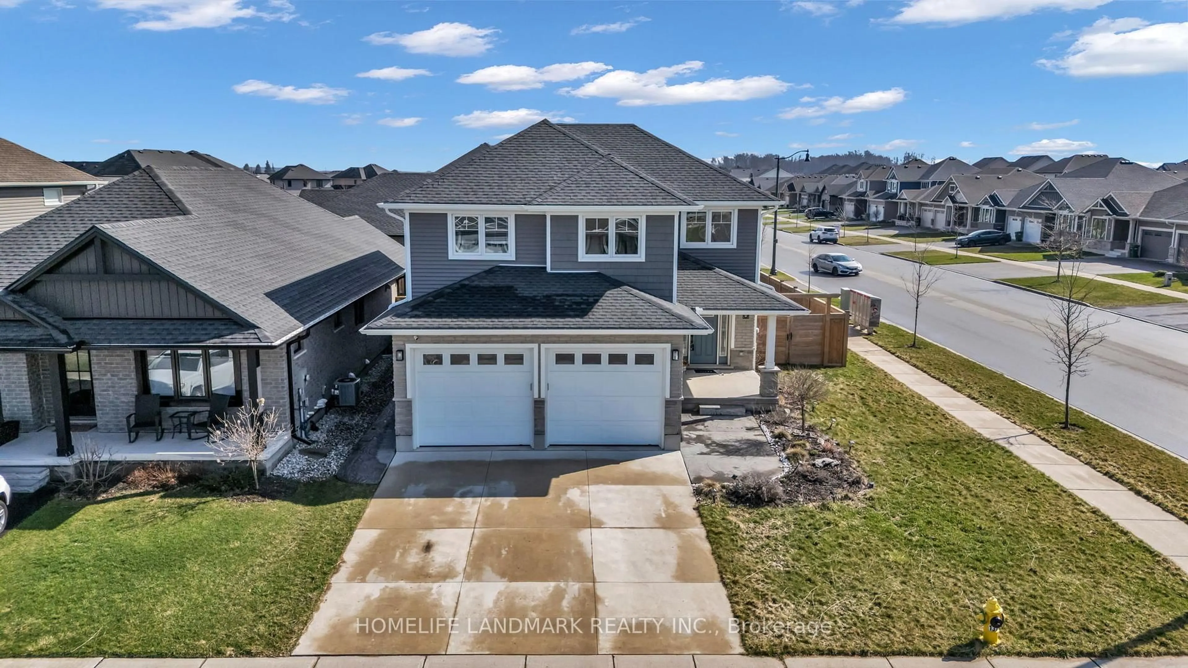 A pic from outside/outdoor area/front of a property/back of a property/a pic from drone, street for 2 Auburn Dr, St. Thomas Ontario N5R 0K1