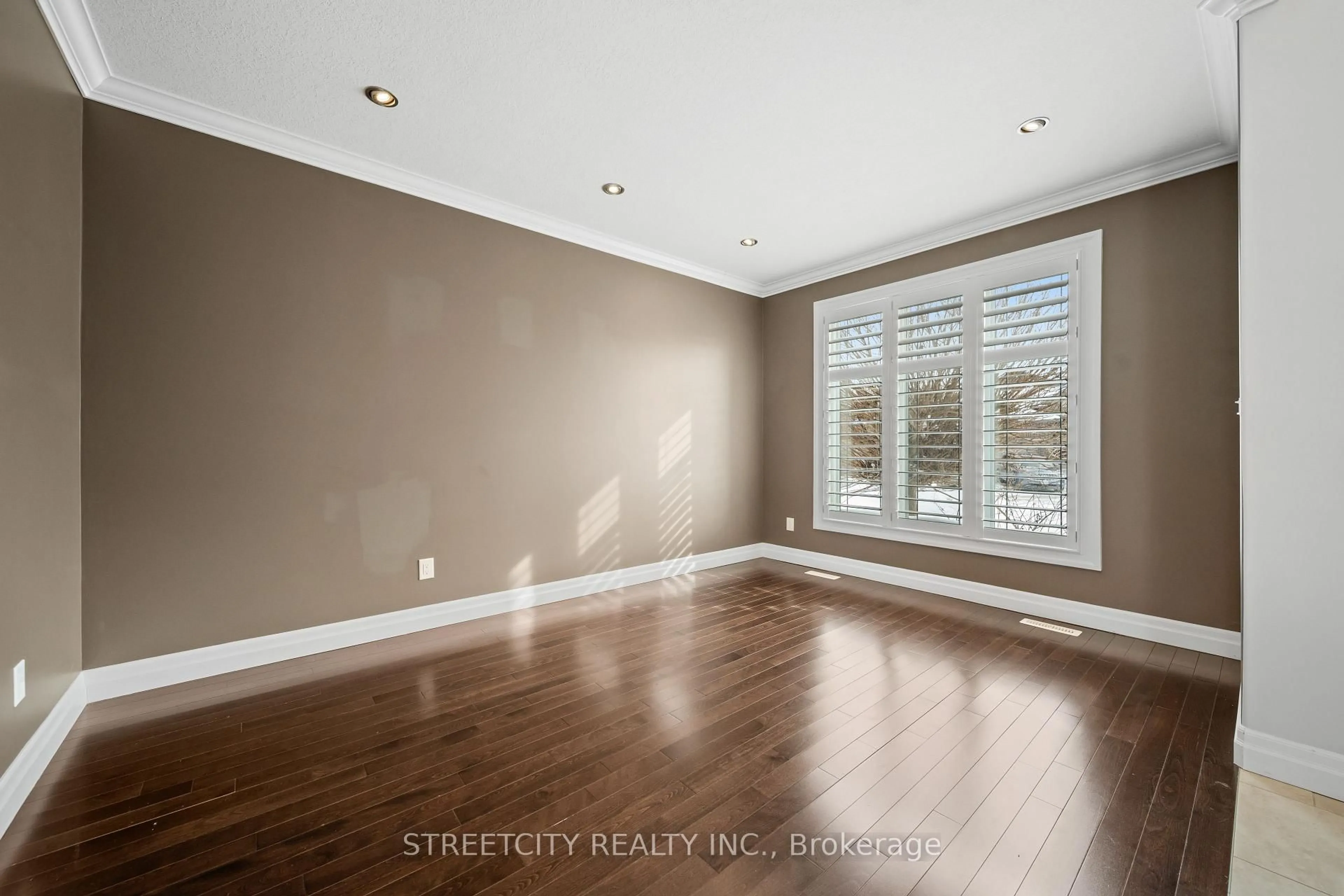 A pic of a room for 6540 Upper Canada Cross, London South Ontario N6P 0B9