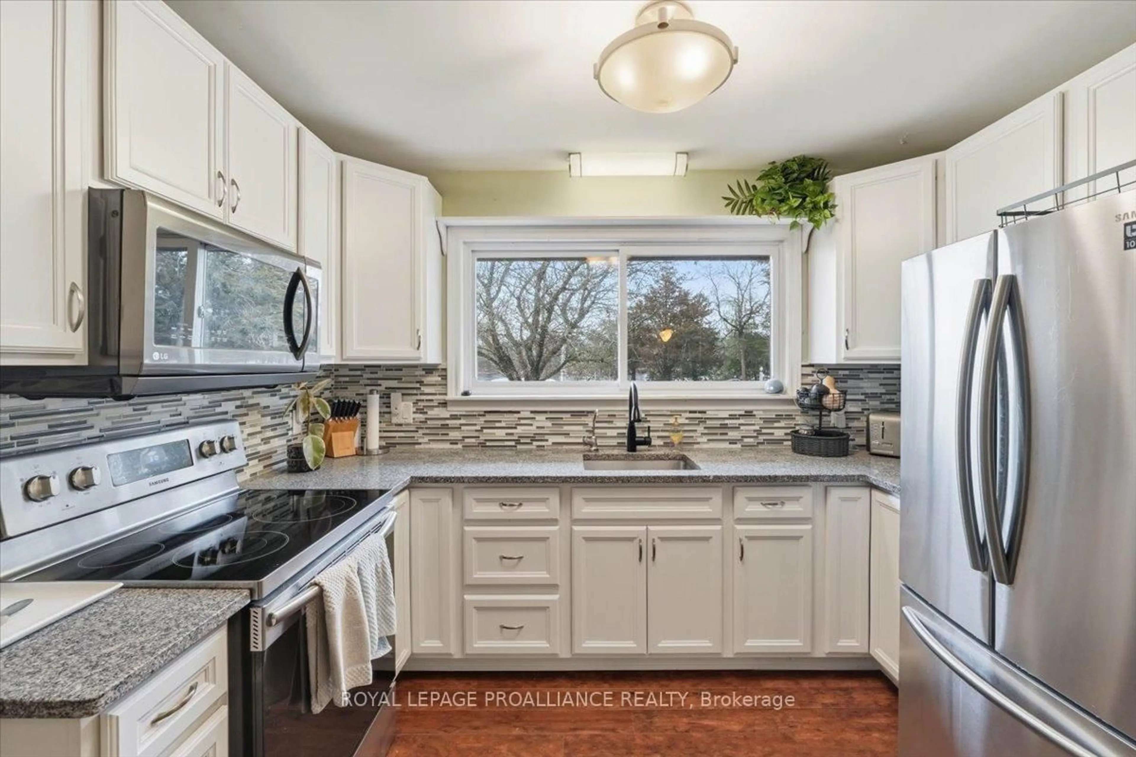 Open concept kitchen, unknown for 6748 County Road 50, Trent Hills Ontario K0L 1L0