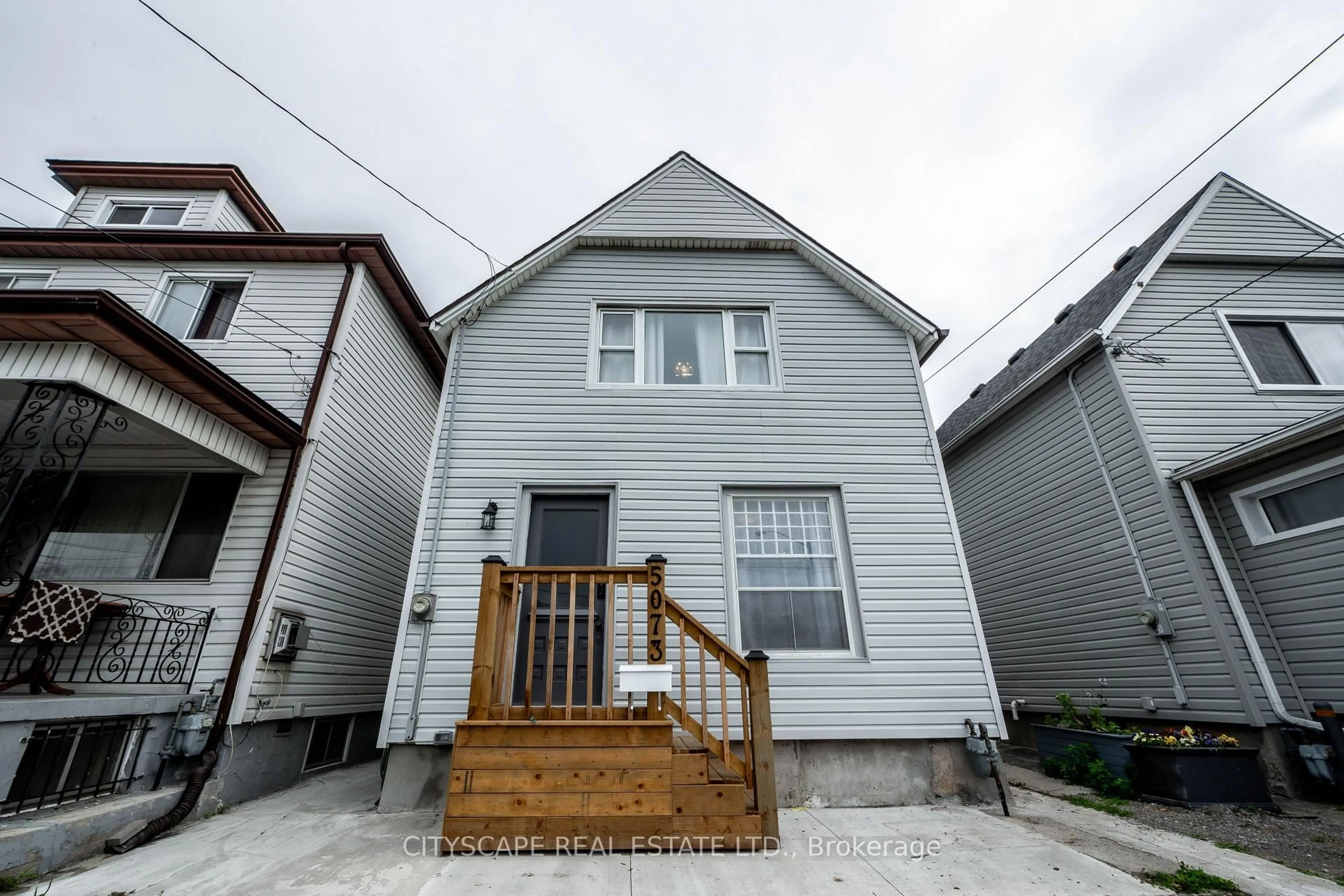 Unknown for 5073 Kitchener St, Niagara Falls Ontario L2G 1B1