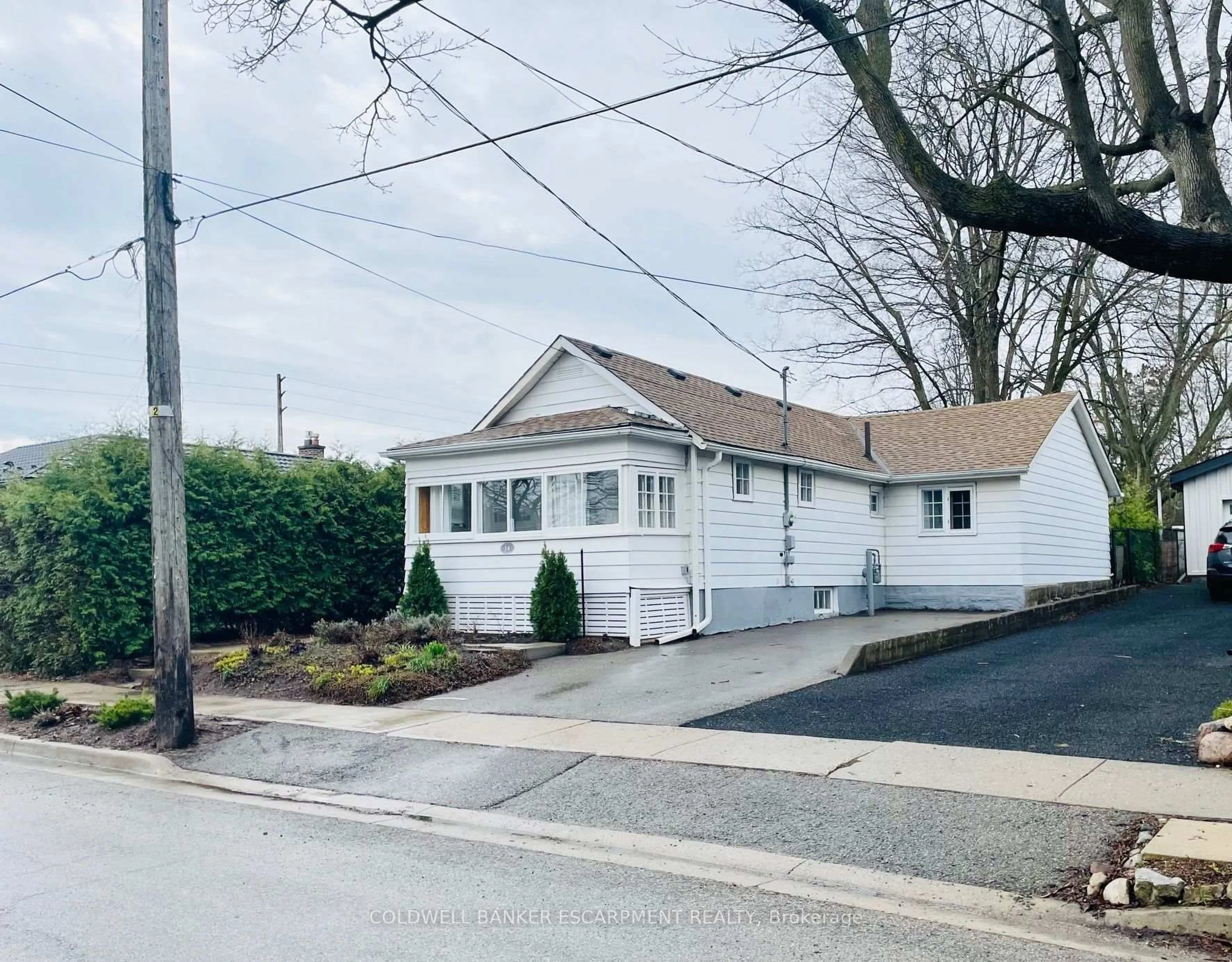 Unknown for 14 Laurine Ave, Guelph Ontario N1E 4M9