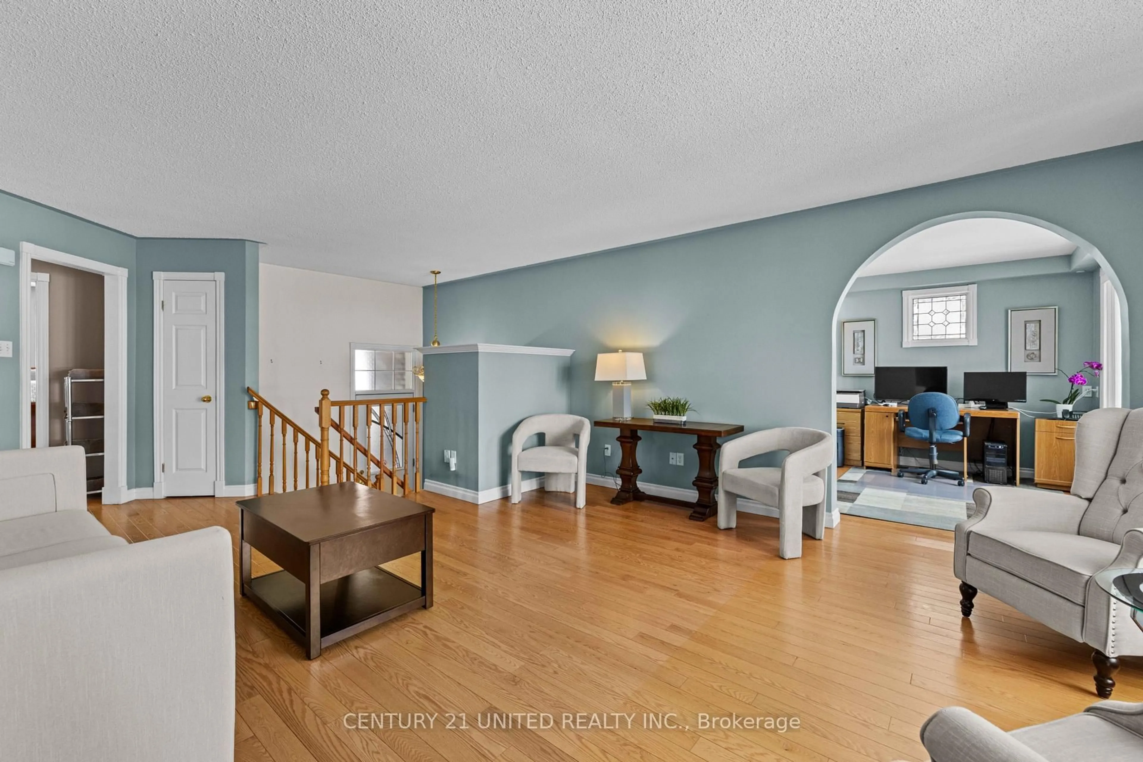 Unknown for 640 Brealey Dr, Peterborough Ontario K9K 2M7