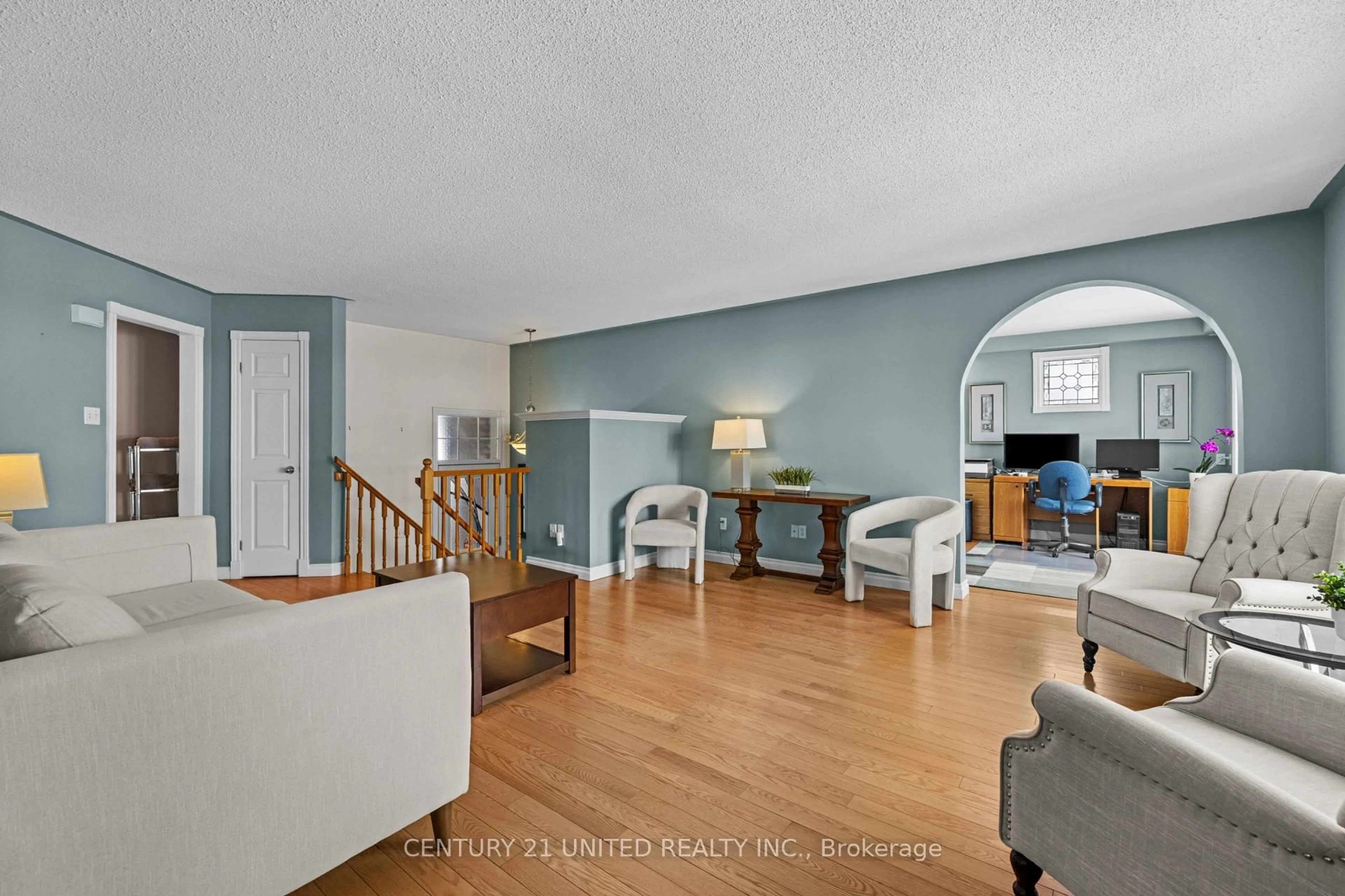 Unknown for 640 Brealey Dr, Peterborough Ontario K9K 2M7