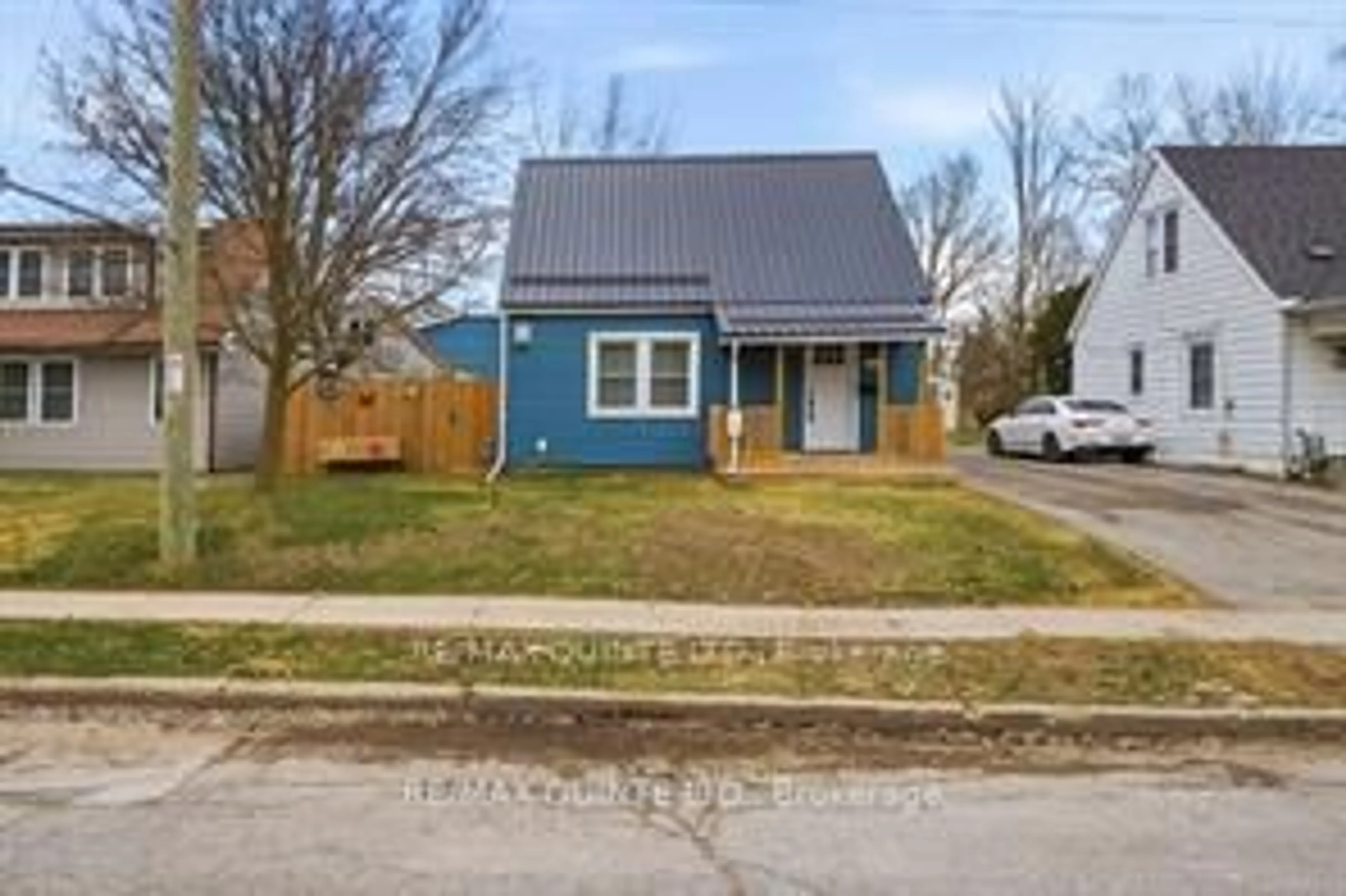 Unknown for 35 Kerr Cres, Quinte West Ontario K8V 2W2