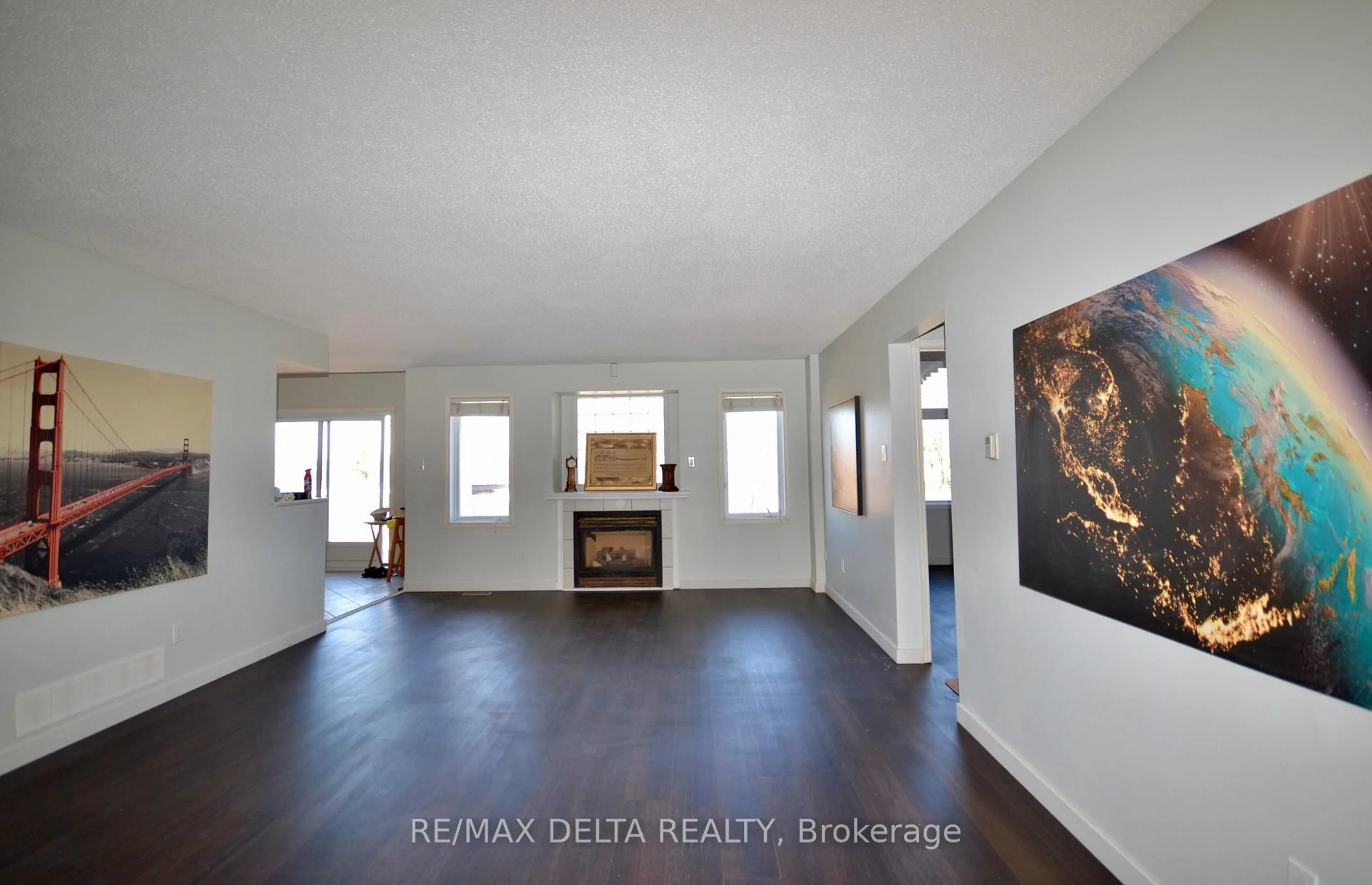 A pic of a room for 2201 Cecile Cres, Clarence-Rockland Ontario K4K 1S4