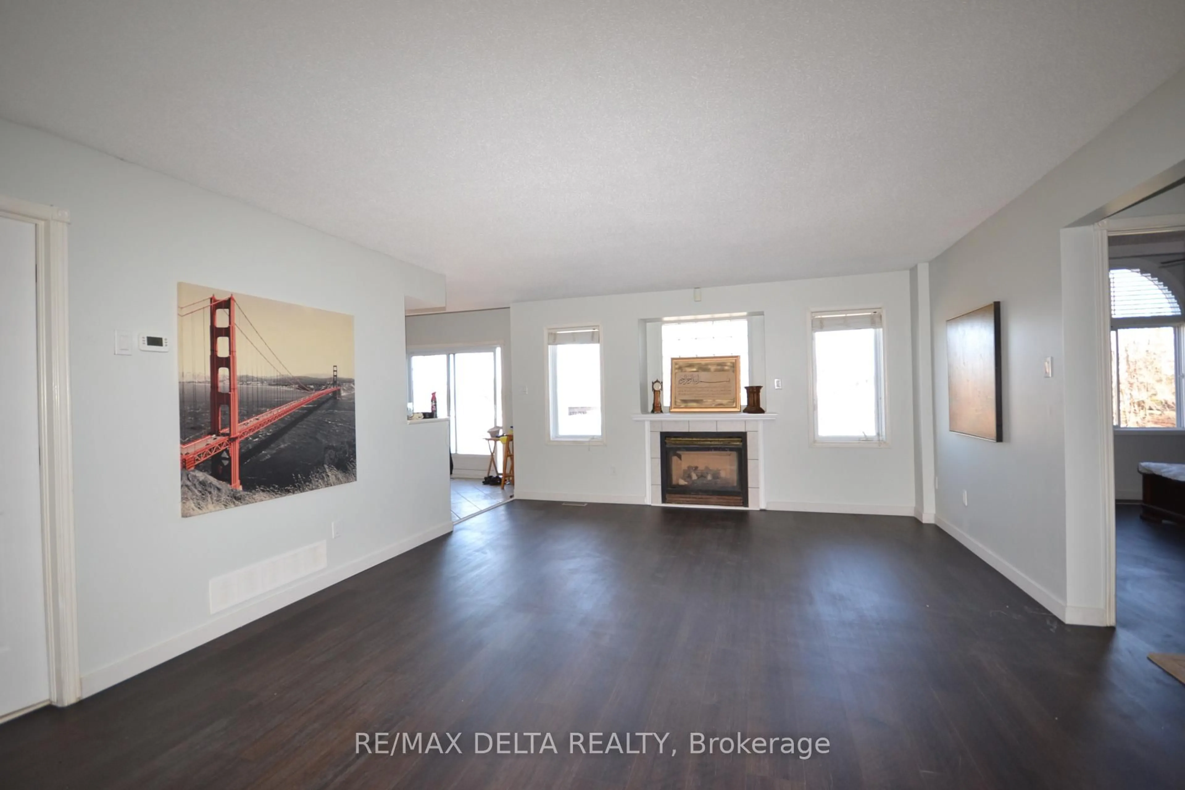 A pic of a room for 2201 Cecile Cres, Clarence-Rockland Ontario K4K 1S4