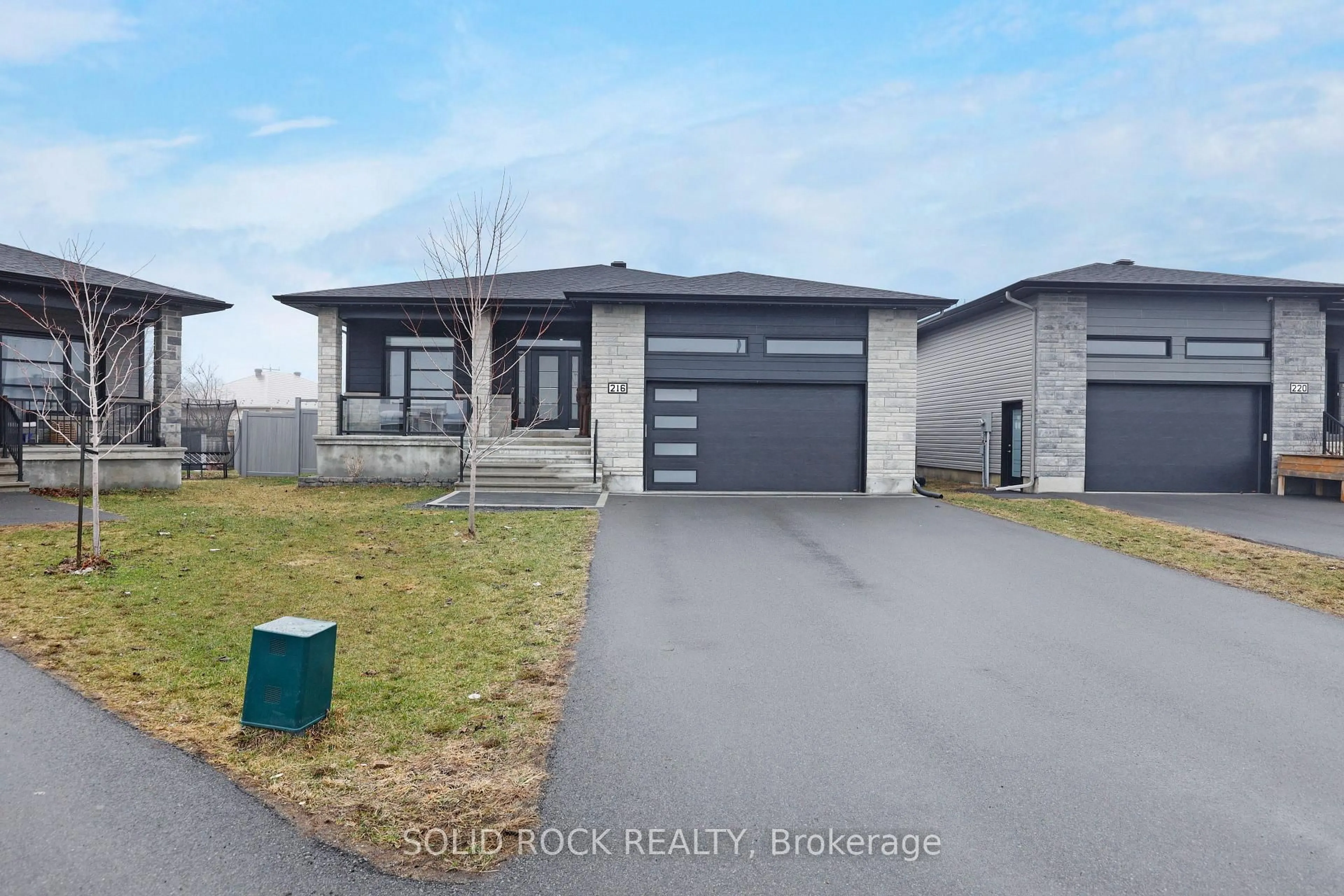 Unknown for 216 Filion St, Russell Ontario K0A 1W0