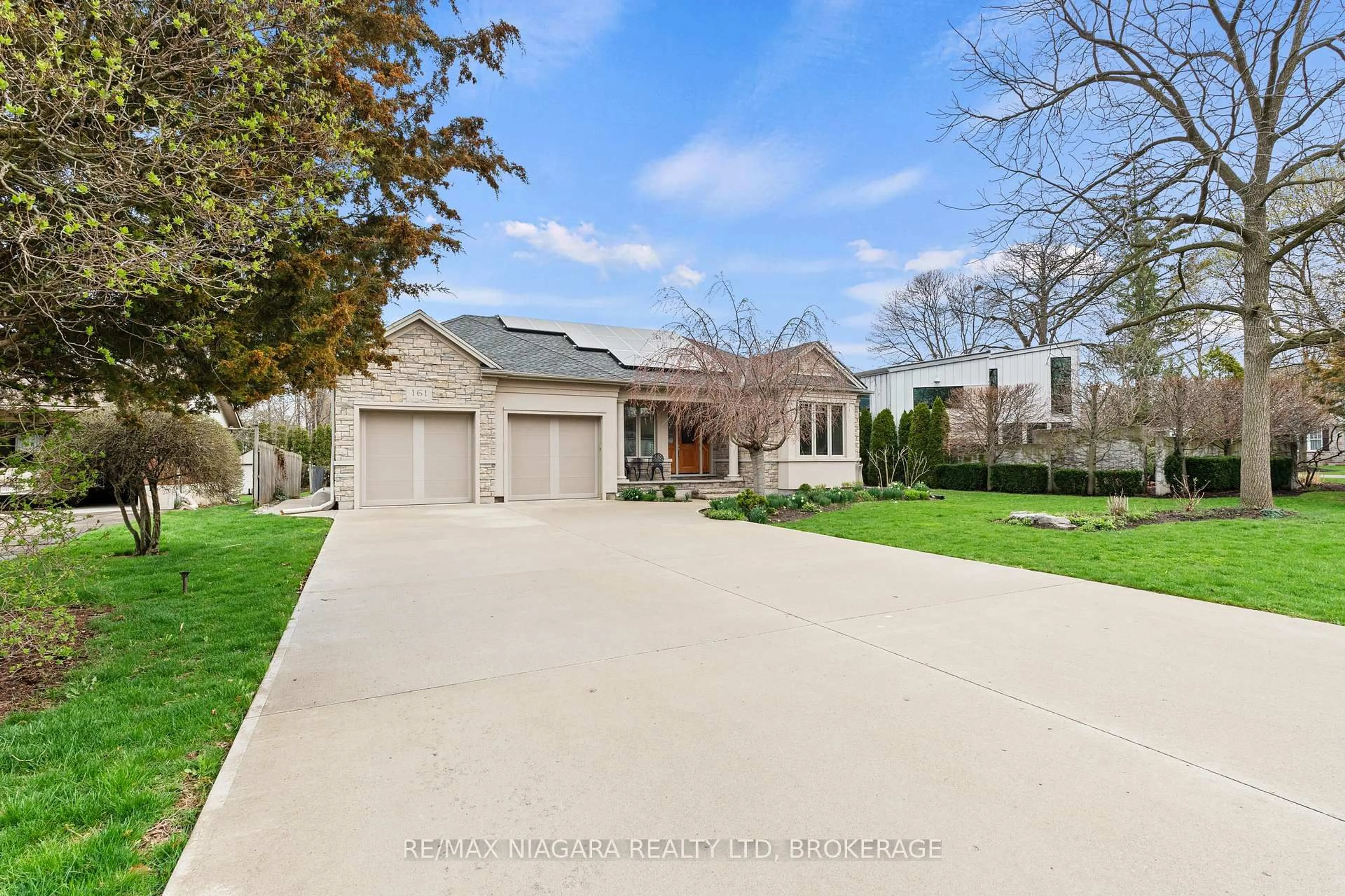 Unknown for 161 William St, Niagara-on-the-Lake Ontario L0S 1J0