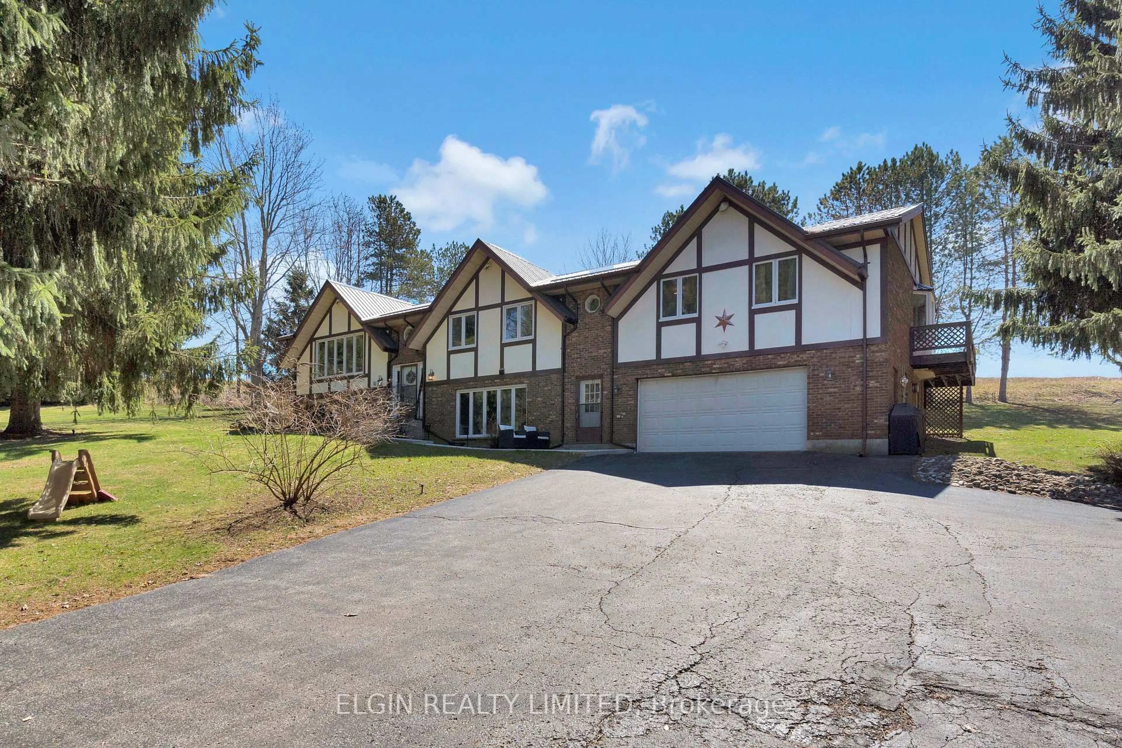 A pic from outside/outdoor area/front of a property/back of a property/a pic from drone, street for 42549 Sparta Line, Central Elgin Ontario N0L 2L0