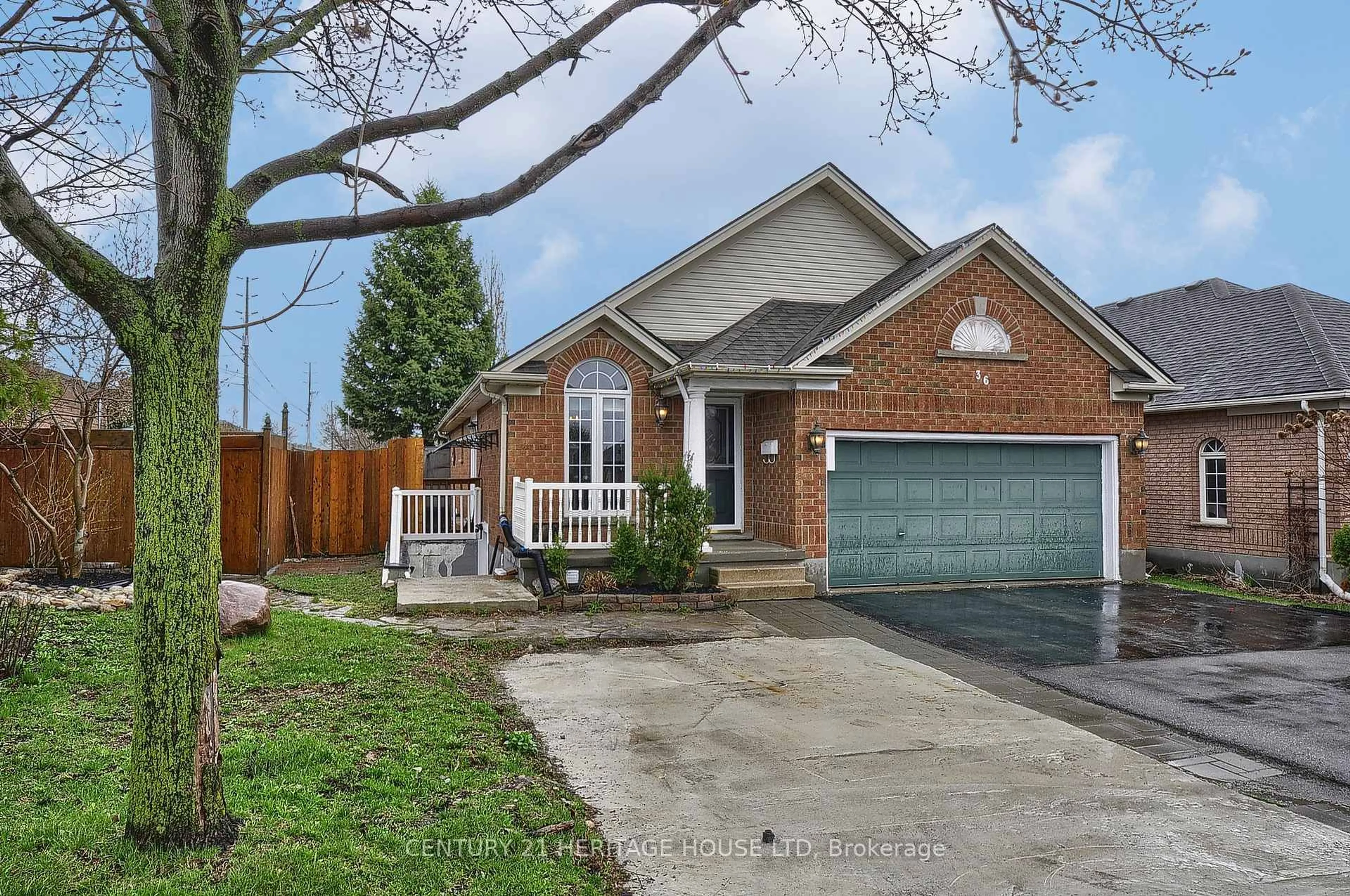 Home with brick exterior material, street for 36 Providence Dr, Cambridge Ontario N3H 5P2