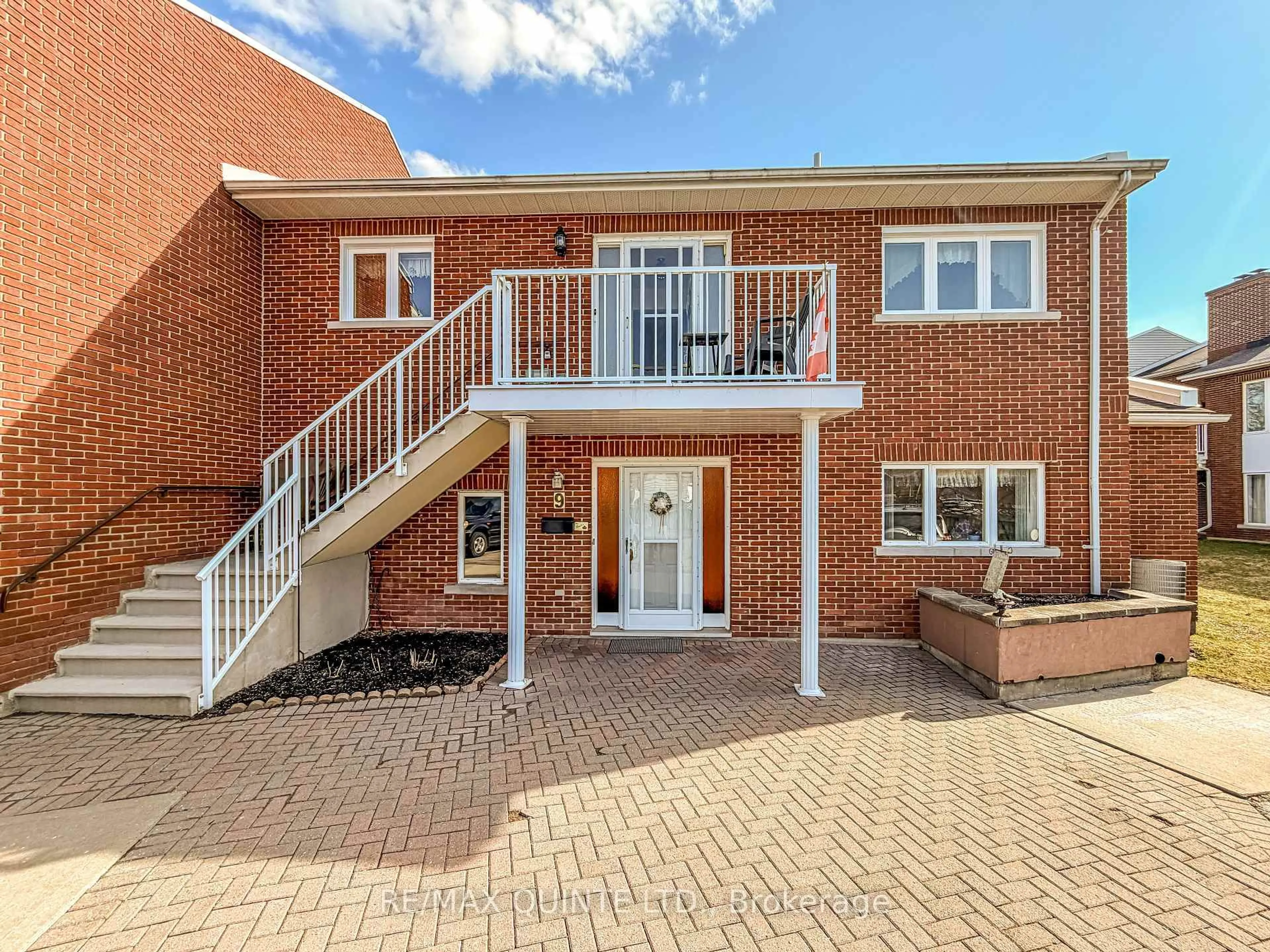 Home with brick exterior material, building for 179 Herchimer Ave #10, Belleville Ontario K8N 4G7