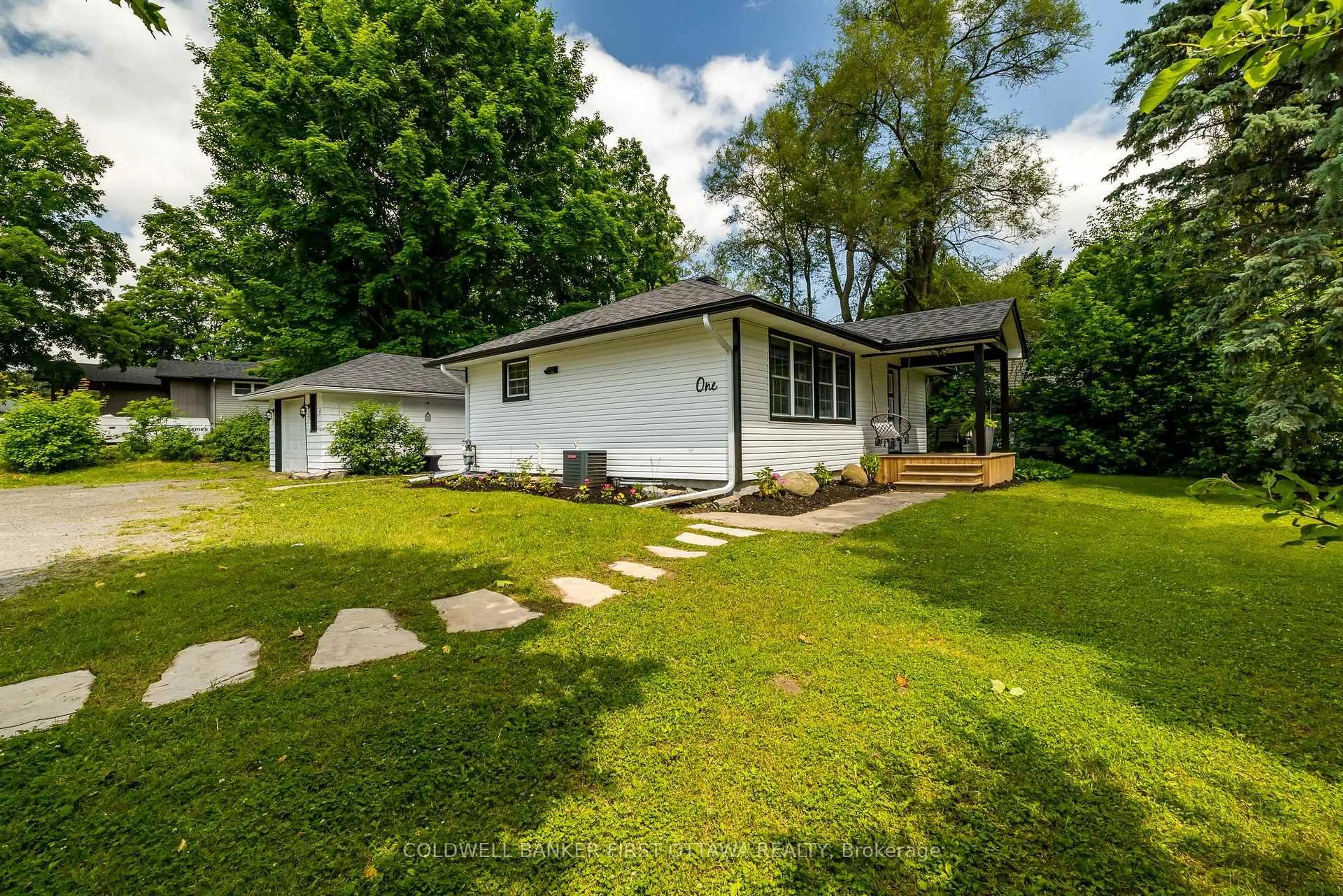 Unknown for 1 PORTER St, Ottawa Ontario K2S 1P8