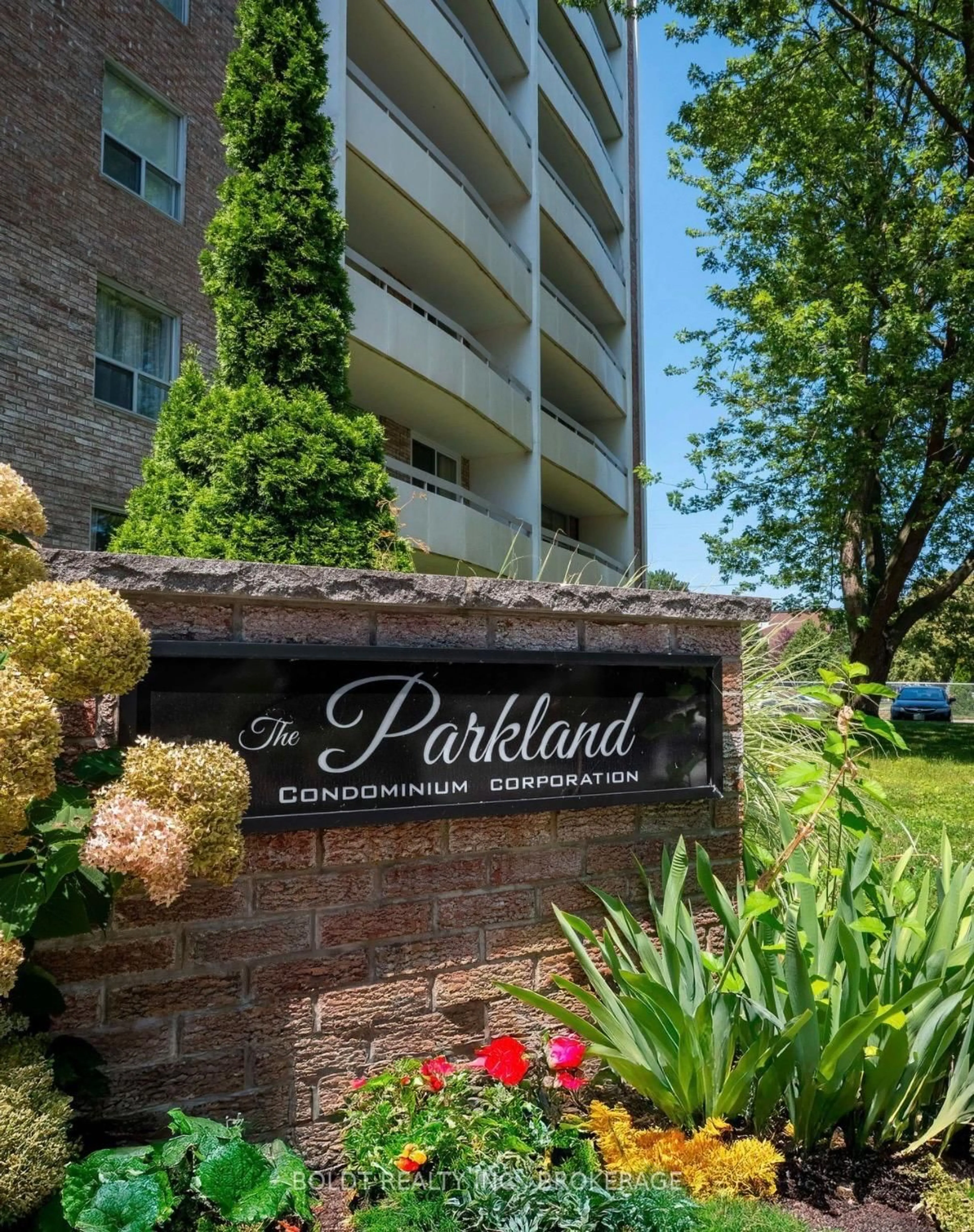 Unknown for 365 Geneva St #409, St. Catharines Ontario L2N 5S7