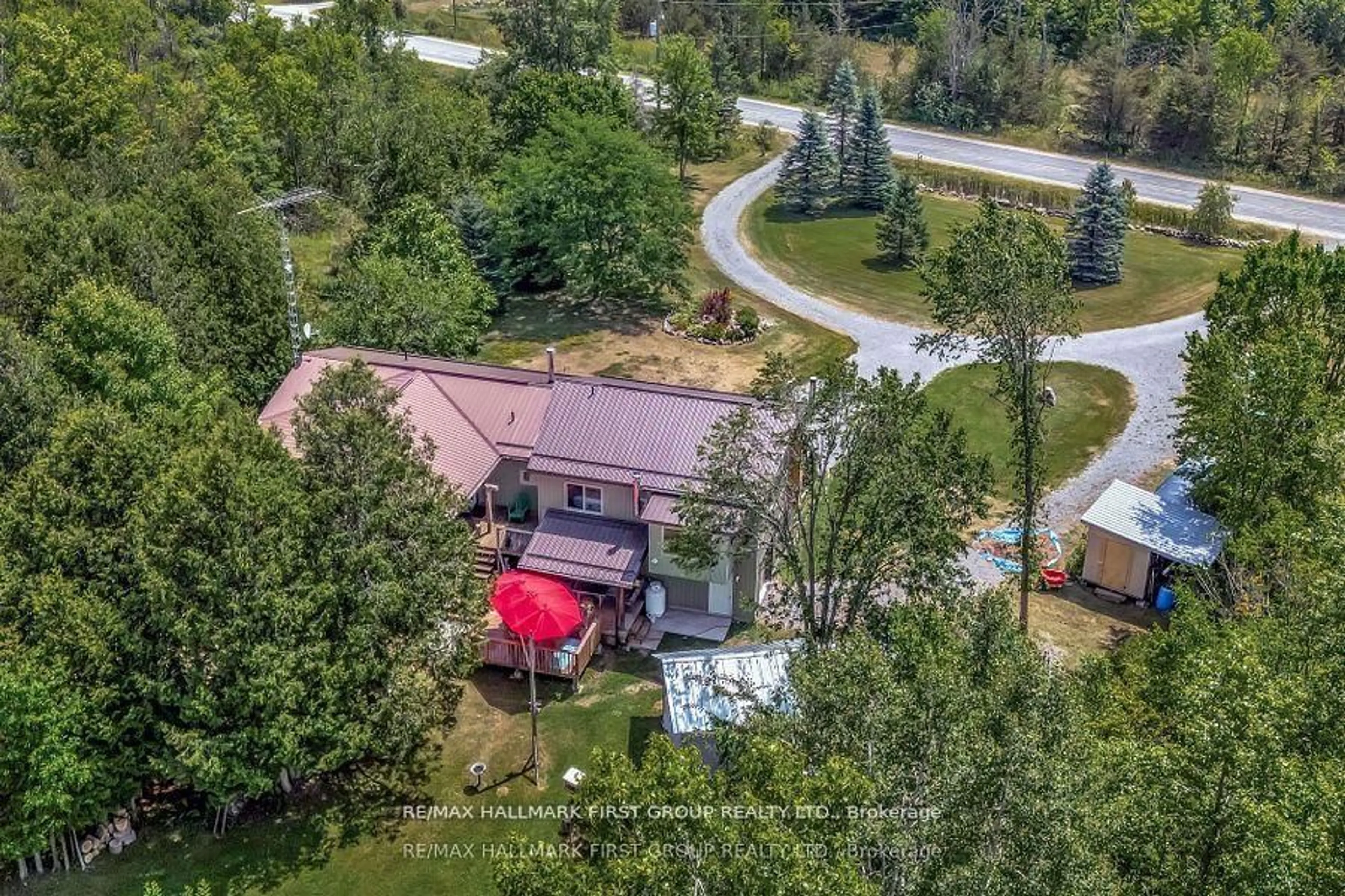 A pic from outside/outdoor area/front of a property/back of a property/a pic from drone, mountain view for 1503 Moneymore Rd, Belleville Ontario K0K 2Y0