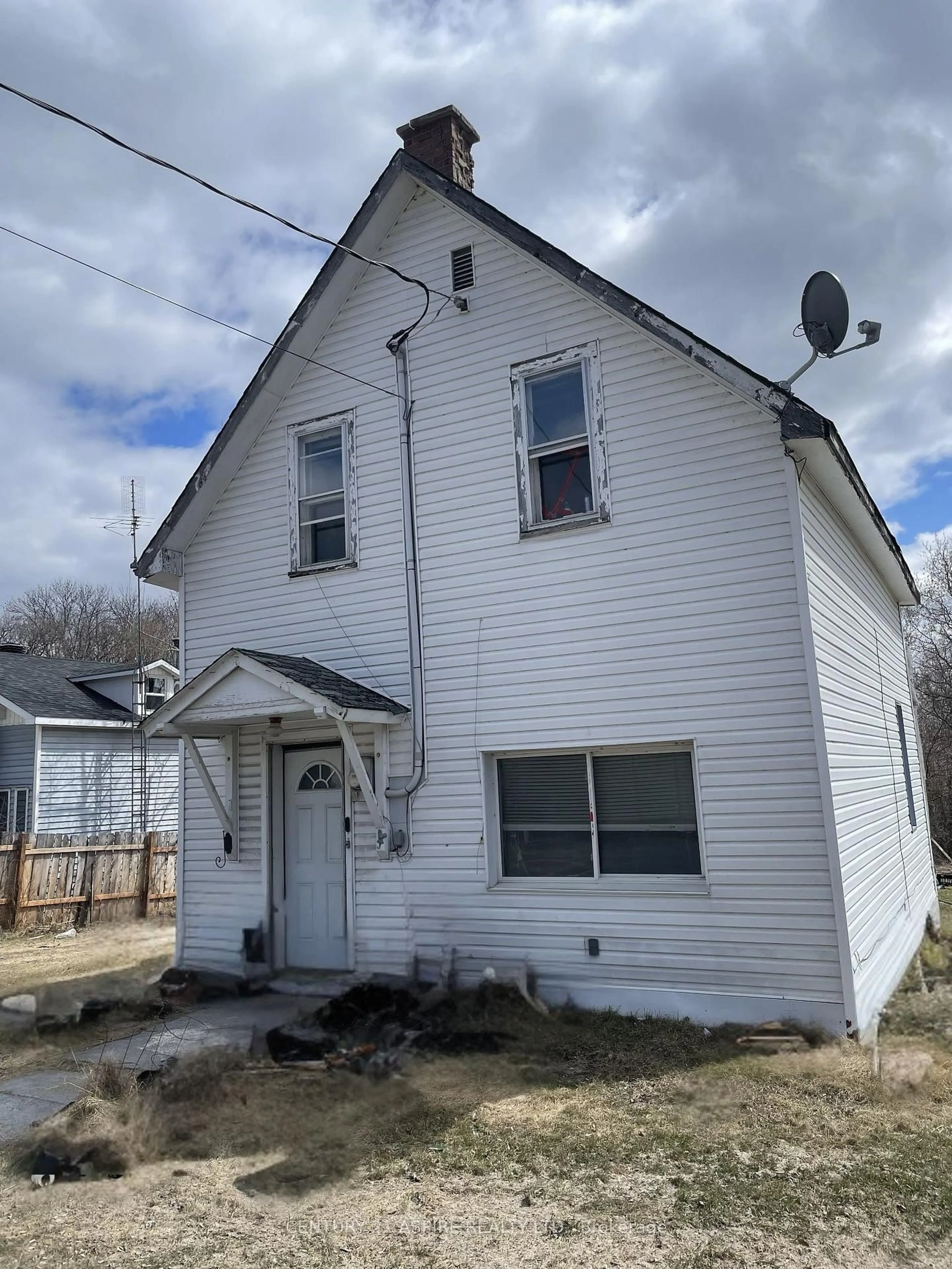 Unknown for 5121 60 Highway, Douglas Ontario K0J 1S0