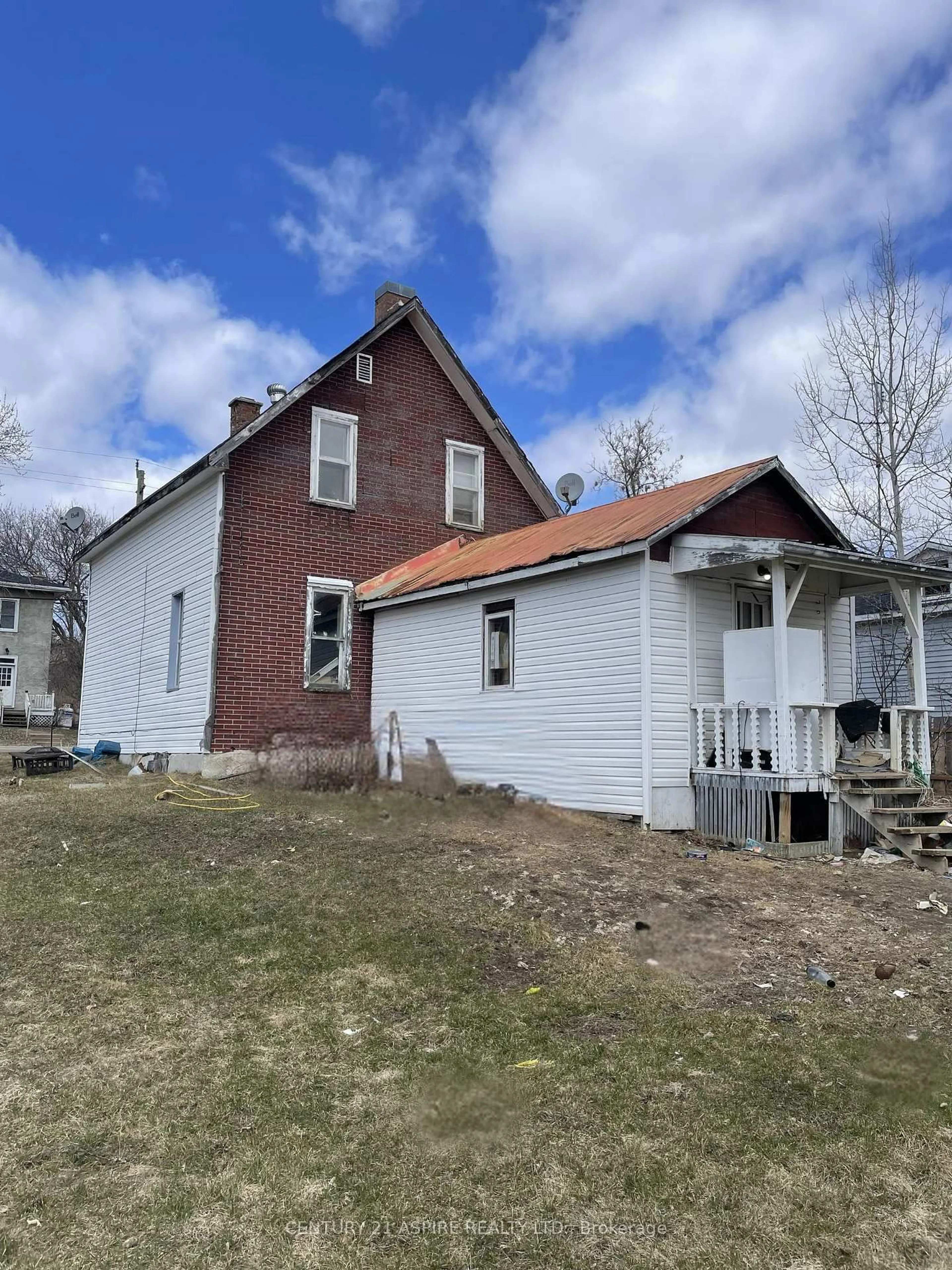 Unknown for 5121 60 Highway, Douglas Ontario K0J 1S0