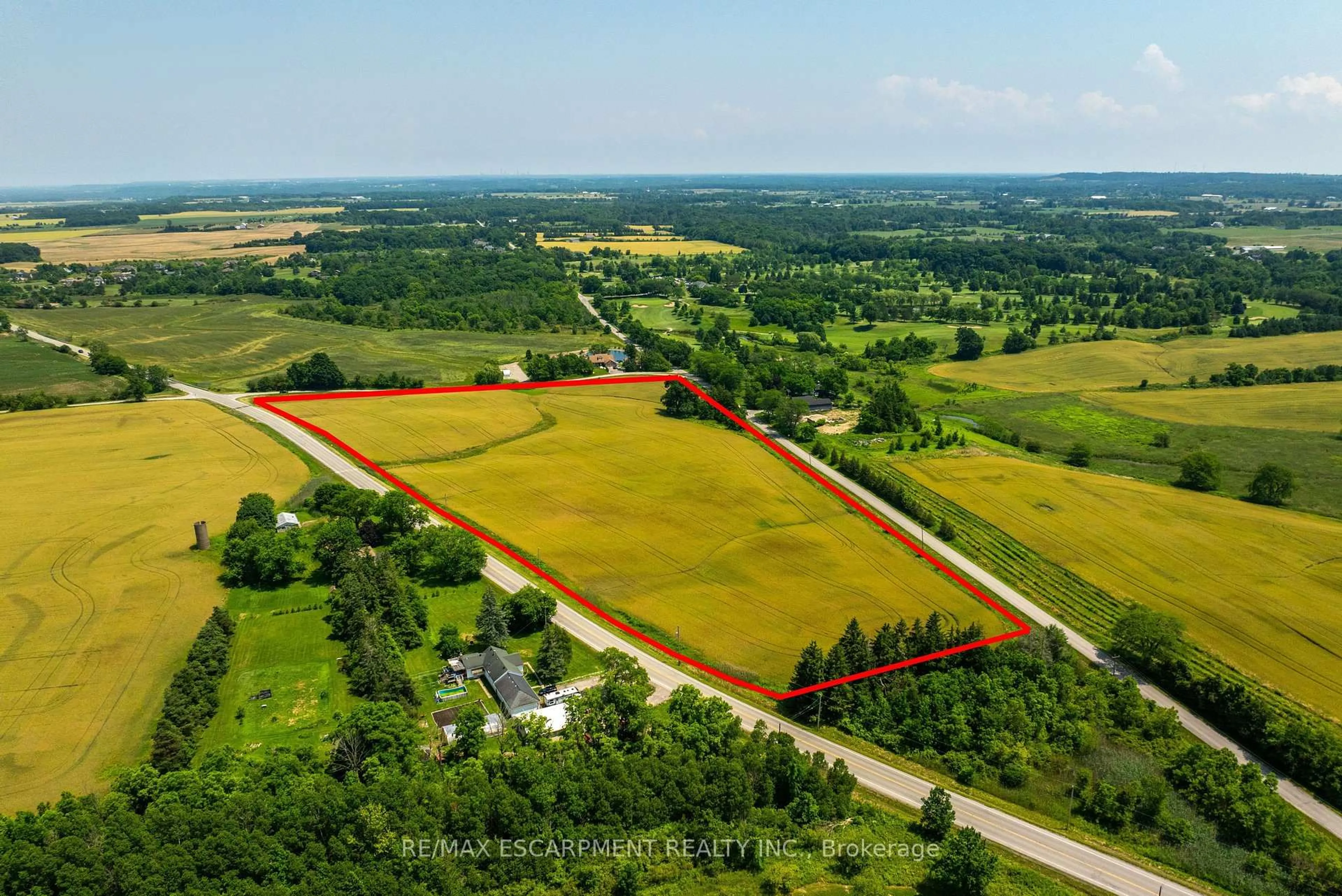 A pic from outside/outdoor area/front of a property/back of a property/a pic from drone, unknown for PT LT18 Twenty Rd, Pelham Ontario L0R 1S0