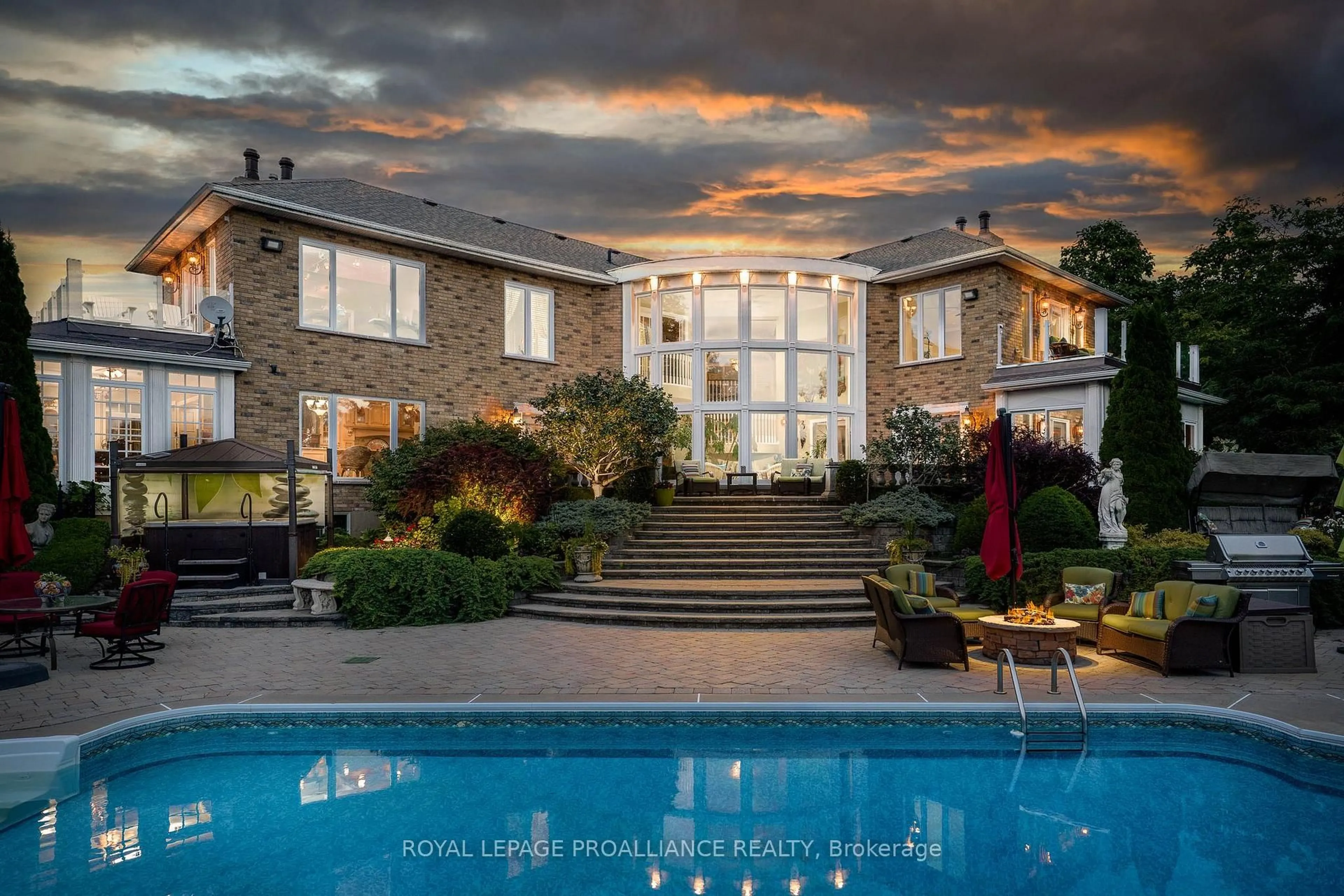 Pool for 1261 County Rd 20, Prince Edward County Ontario K0K 3L0