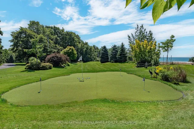 1261 County Rd 20, Prince Edward County 5