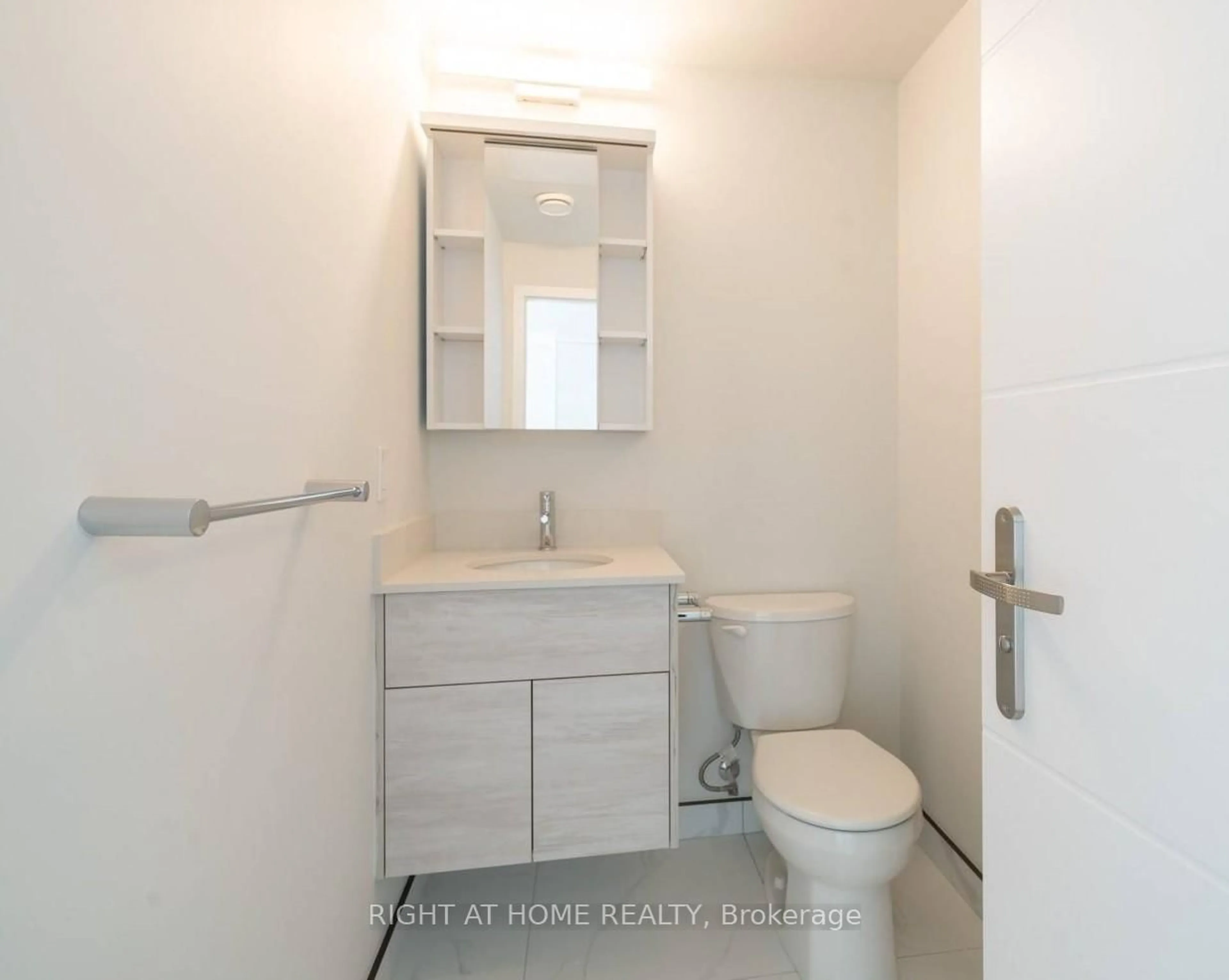 Standard bathroom, unknown for 60 Frederick St #3910, Kitchener Ontario N2H 0C7