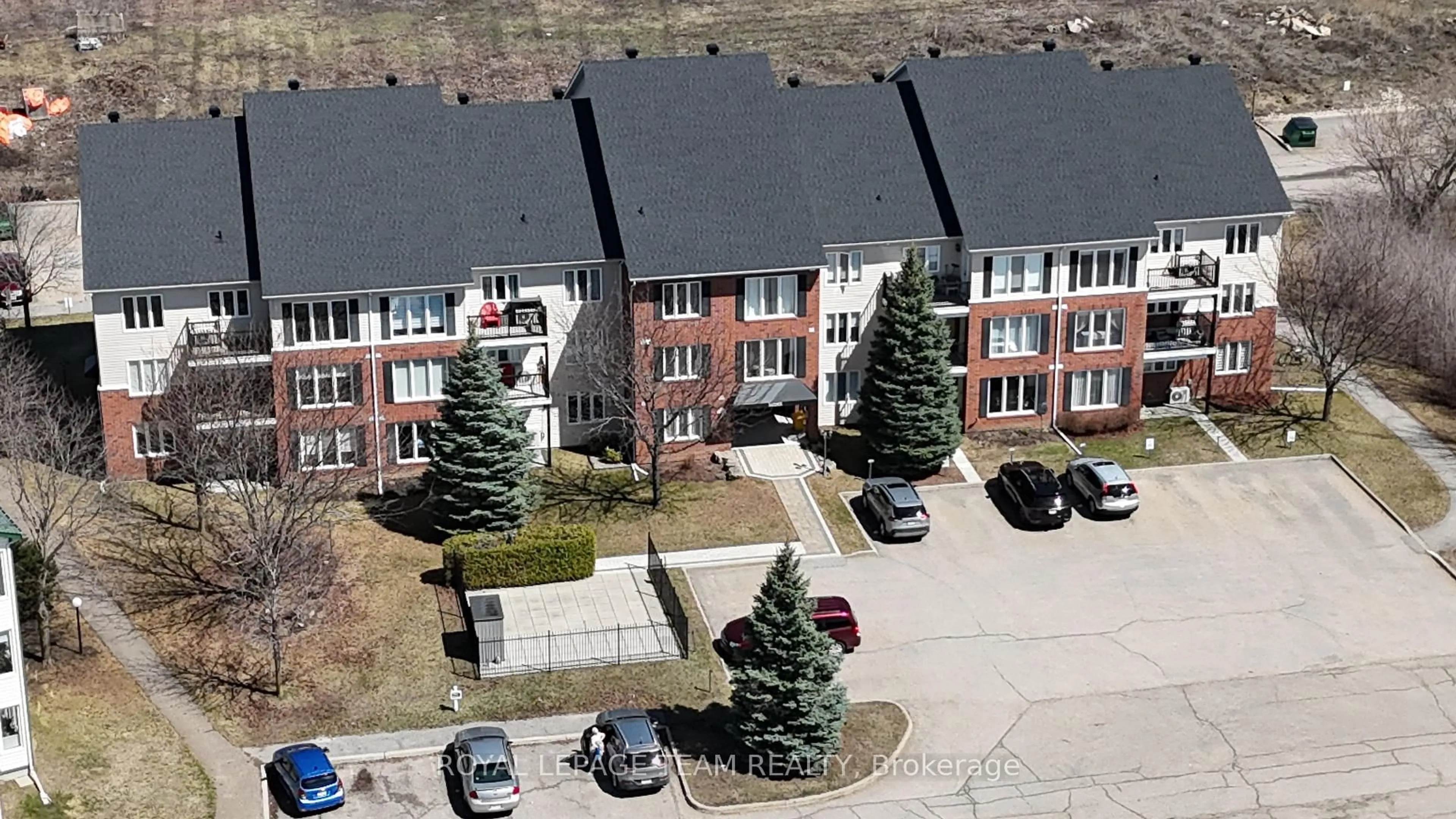 A pic from outside/outdoor area/front of a property/back of a property/a pic from drone, unknown for 16 Sheffield St #109, Arnprior Ontario K7S 0A2