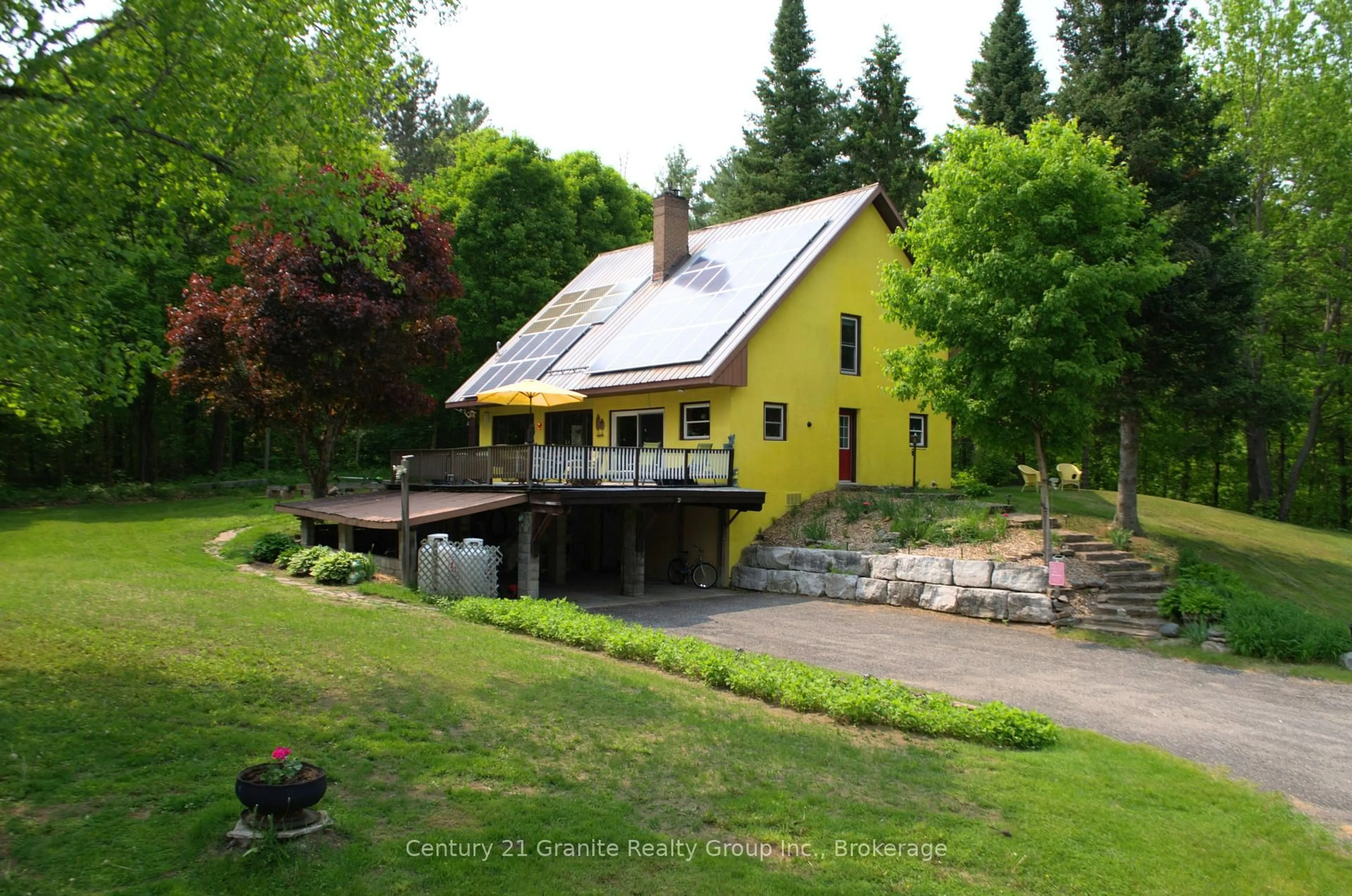 A pic from outside/outdoor area/front of a property/back of a property/a pic from drone, unknown for 1093 Kushog Lake Rd, Minden Hills Ontario K0M 2K0