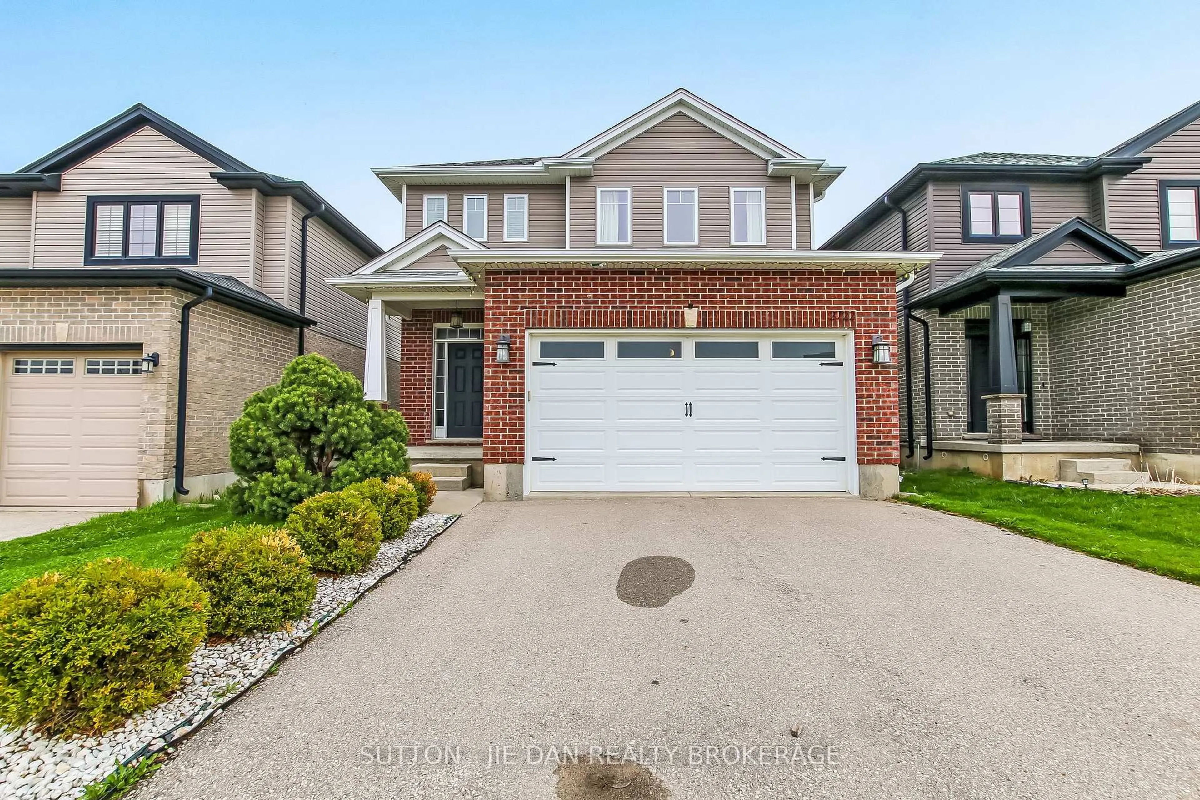 Home with brick exterior material, street for 2722 TOKALA Tr, London North Ontario N6G 0L6