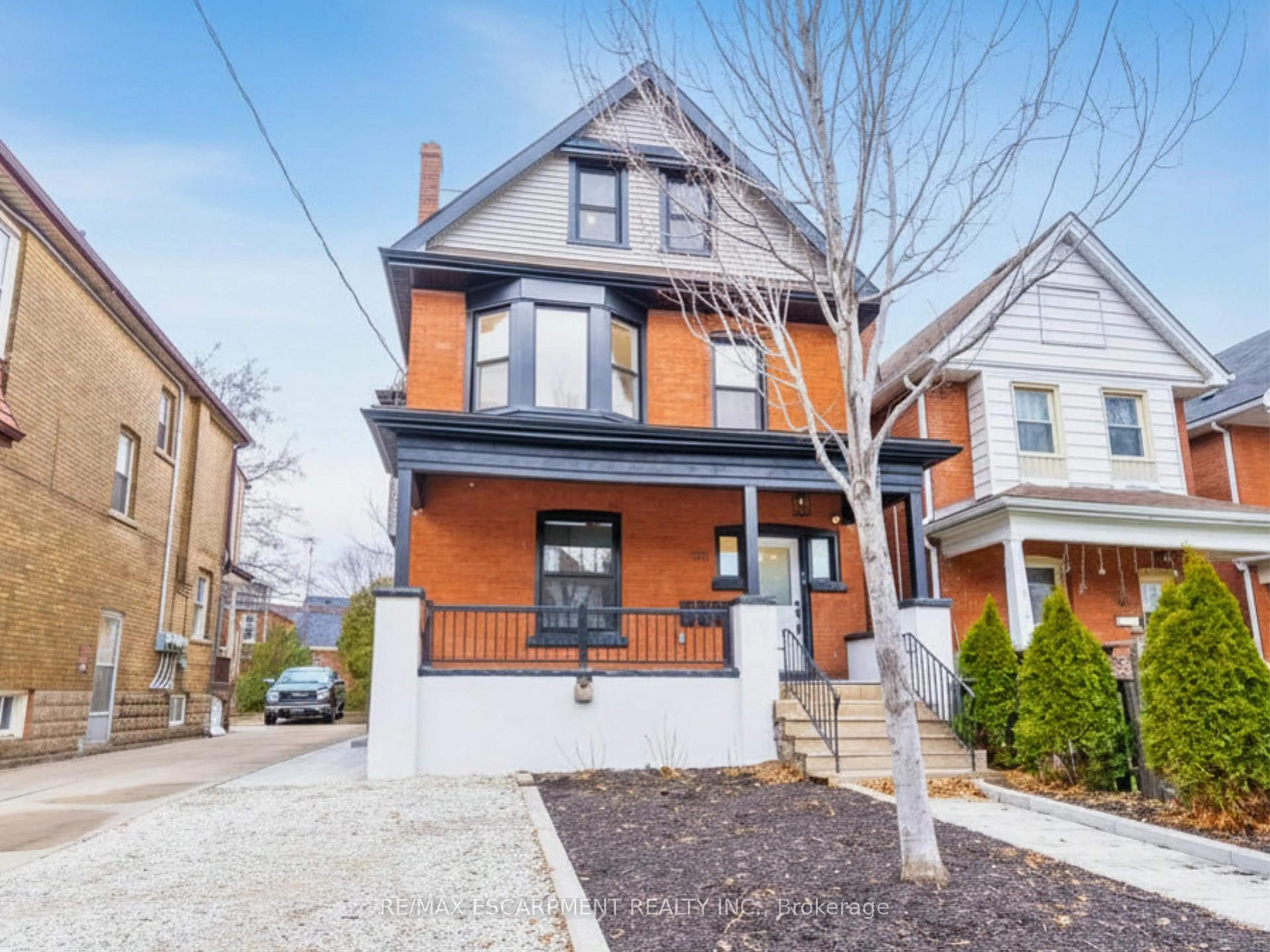 Home with brick exterior material, street for 204 Balsam Ave, Hamilton Ontario L8M 3B8