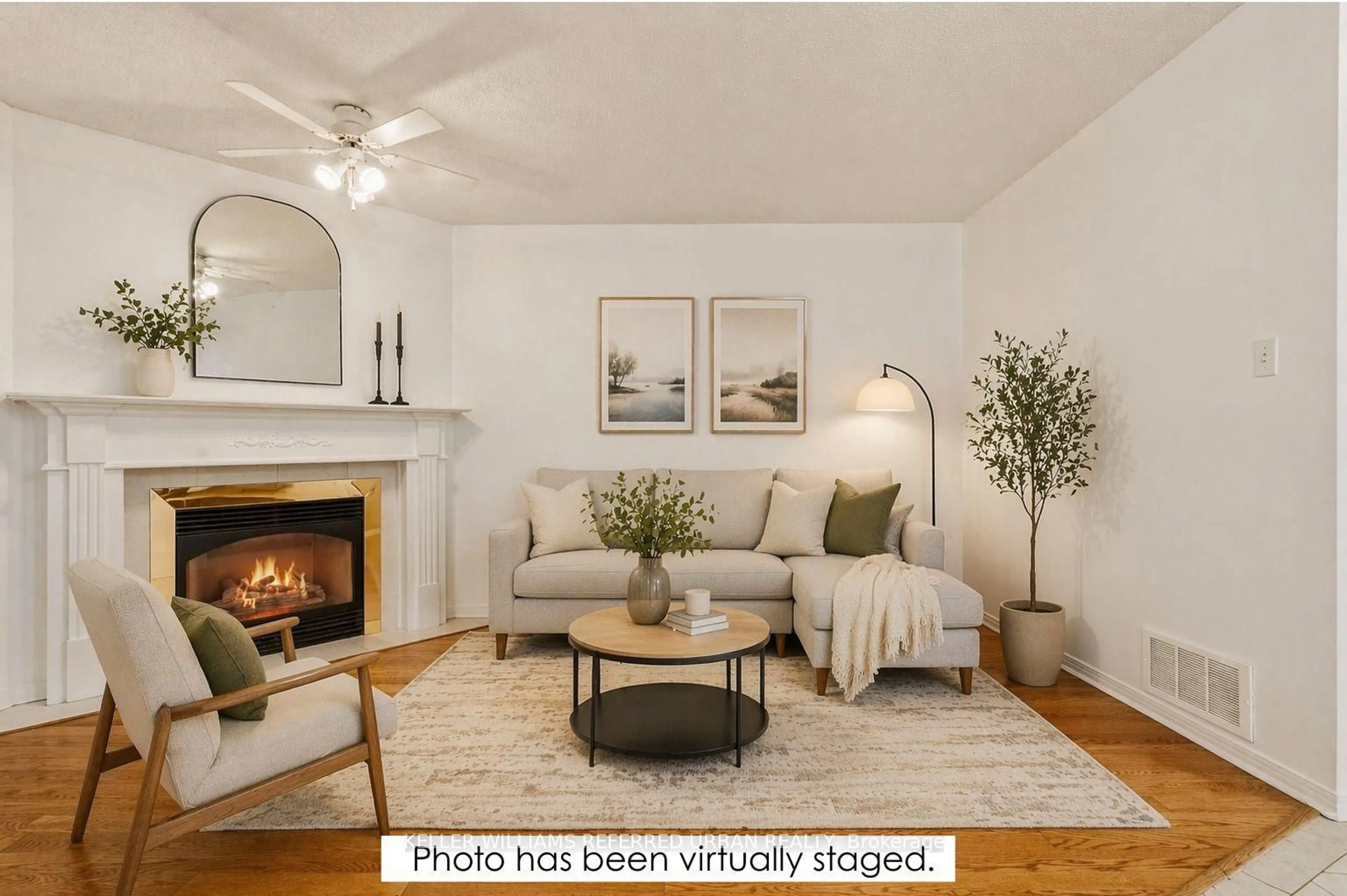 Living room with furniture, unknown for 90 Lynette Dr, Hamilton Ontario L9B 2M5