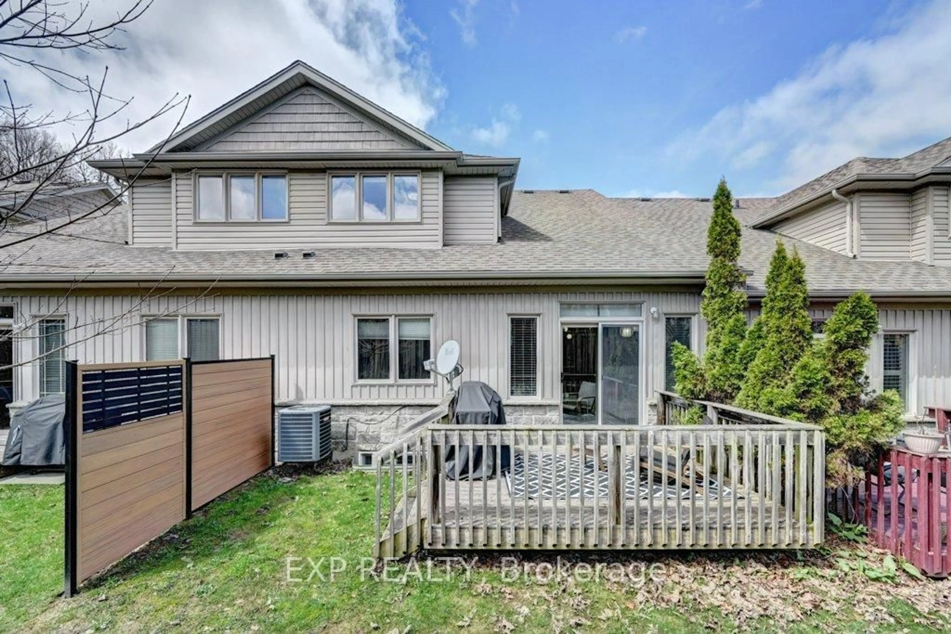 Patio, unknown for 795 Laurelwood Dr, Waterloo Ontario N2V 0A3