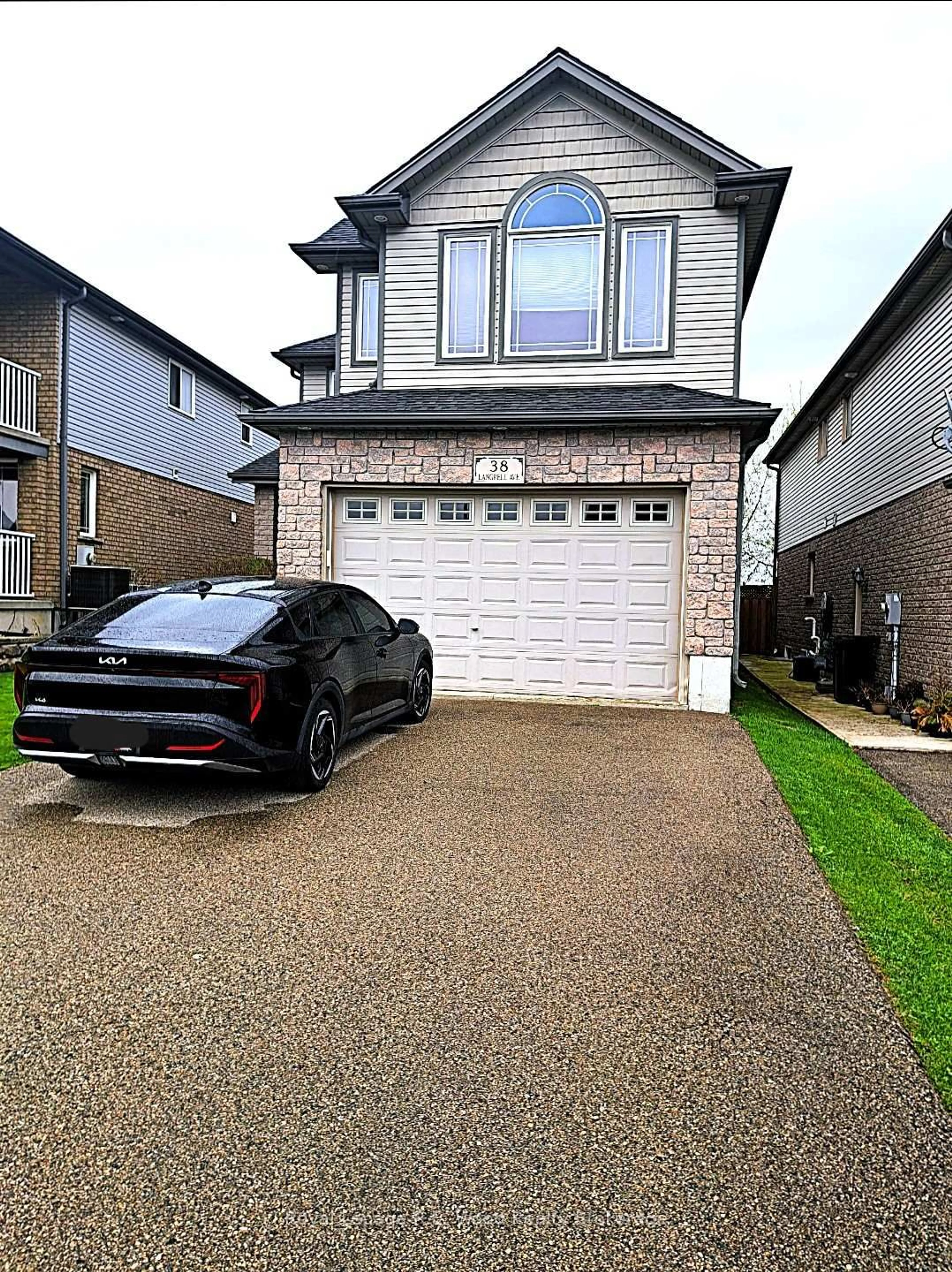 Unknown for 38 Langrell Ave, Tillsonburg Ontario N4G 5X8