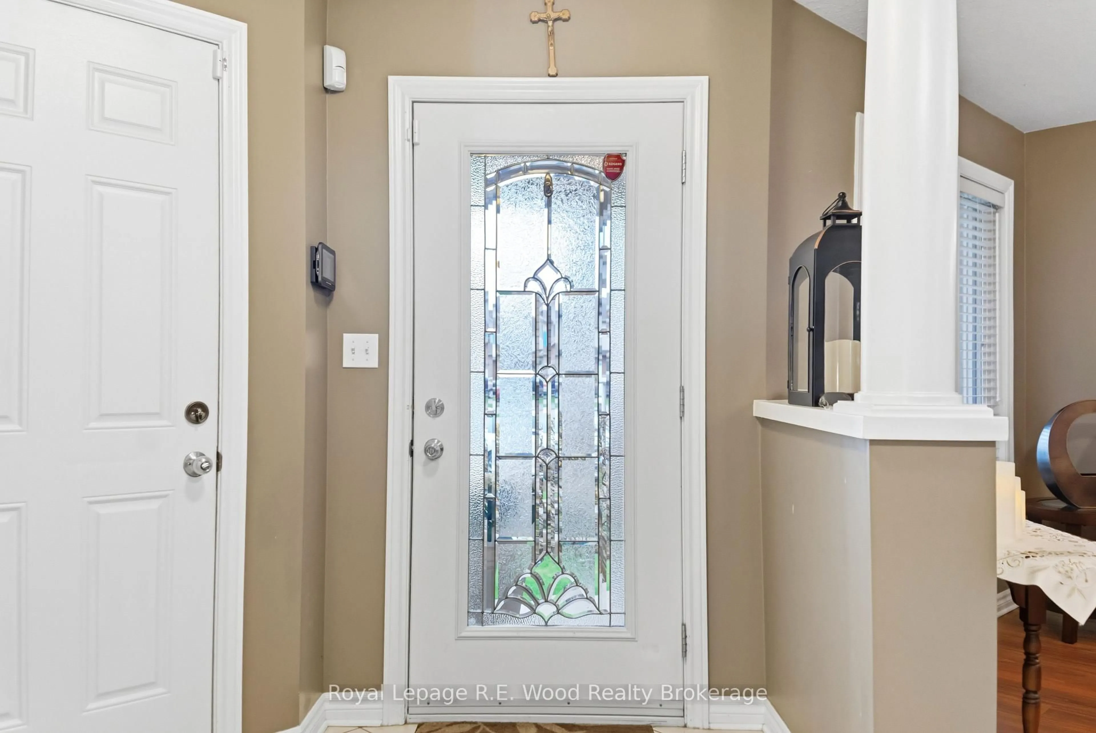 Indoor entryway for 38 Langrell Ave, Tillsonburg Ontario N4G 5X8