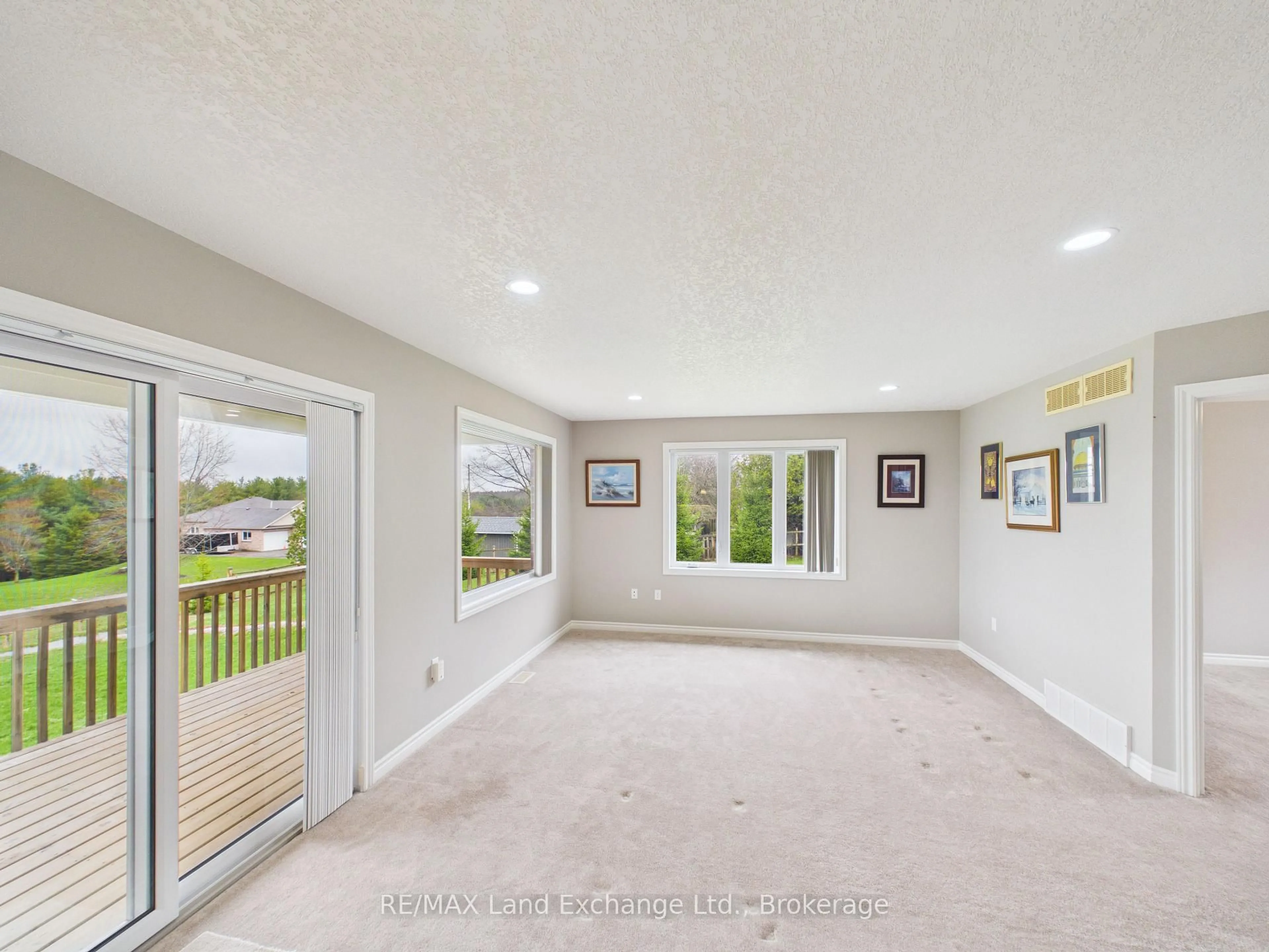 A pic of a room for 39 McCrea St, Morris Turnberry Ontario N0G 1E0