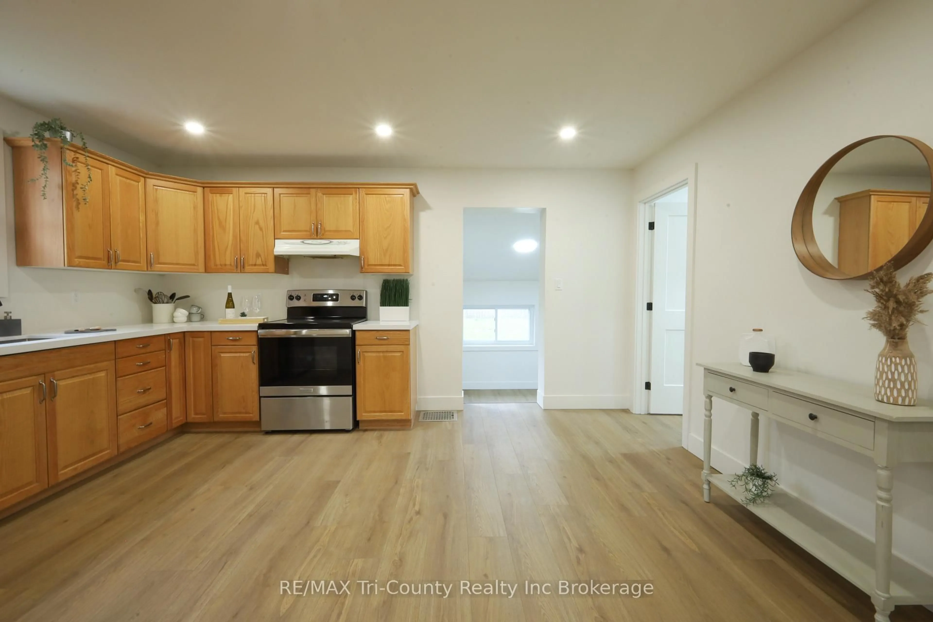 Unknown for 46 Balaclava St, St. Thomas Ontario N5P 3C4