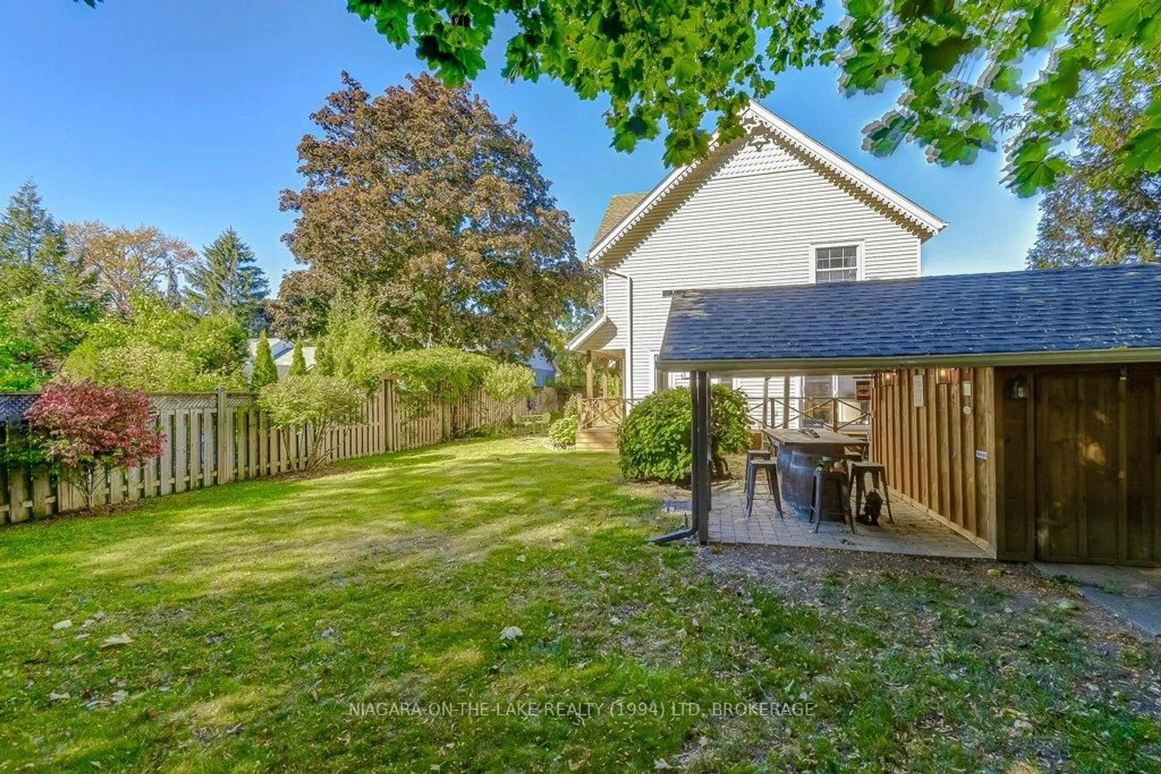 Patio, unknown for 514 King St, Niagara-on-the-Lake Ontario L0S 1J0