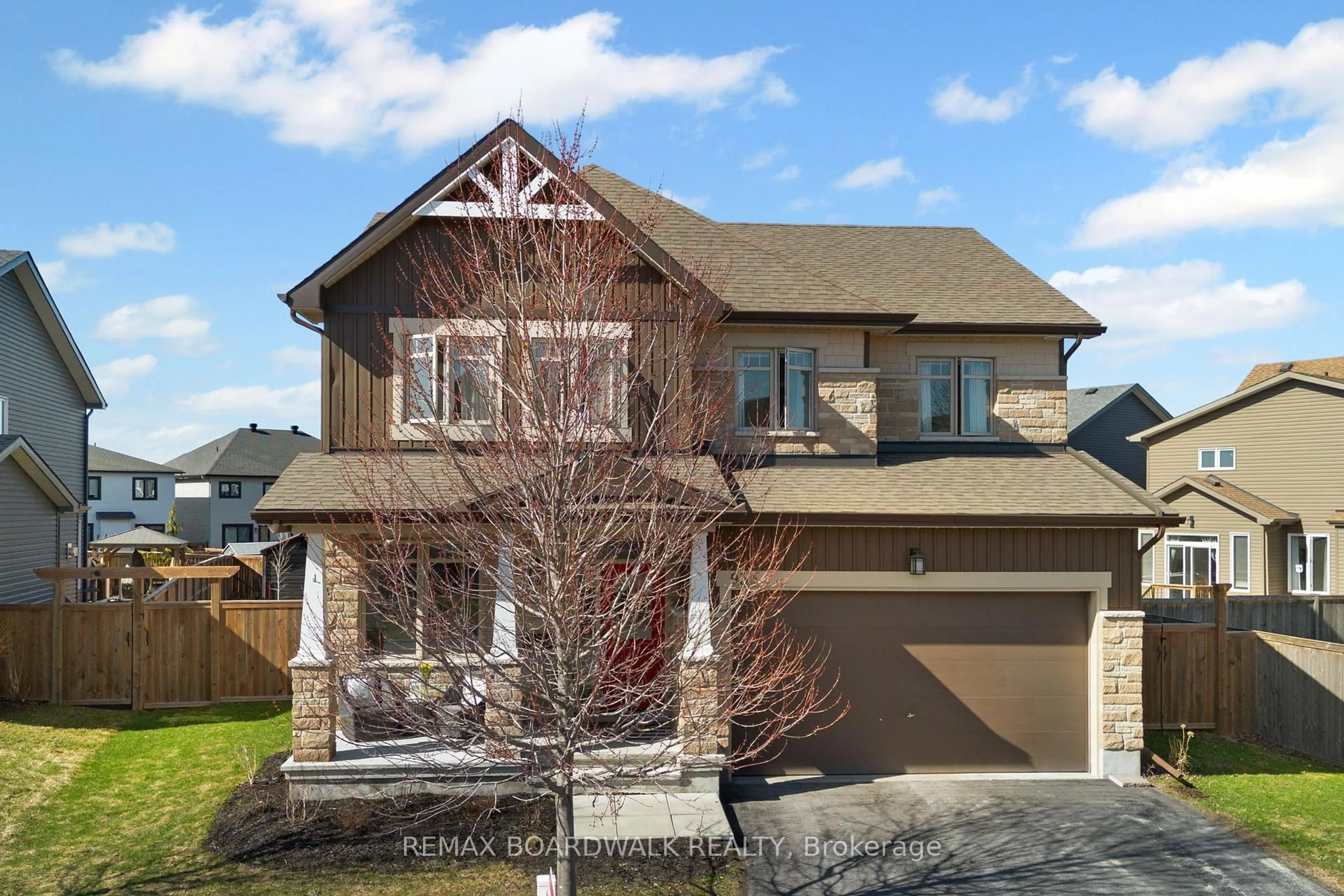 Home with brick exterior material, street for 93 Morris St, Carleton Place Ontario K7C 0E8