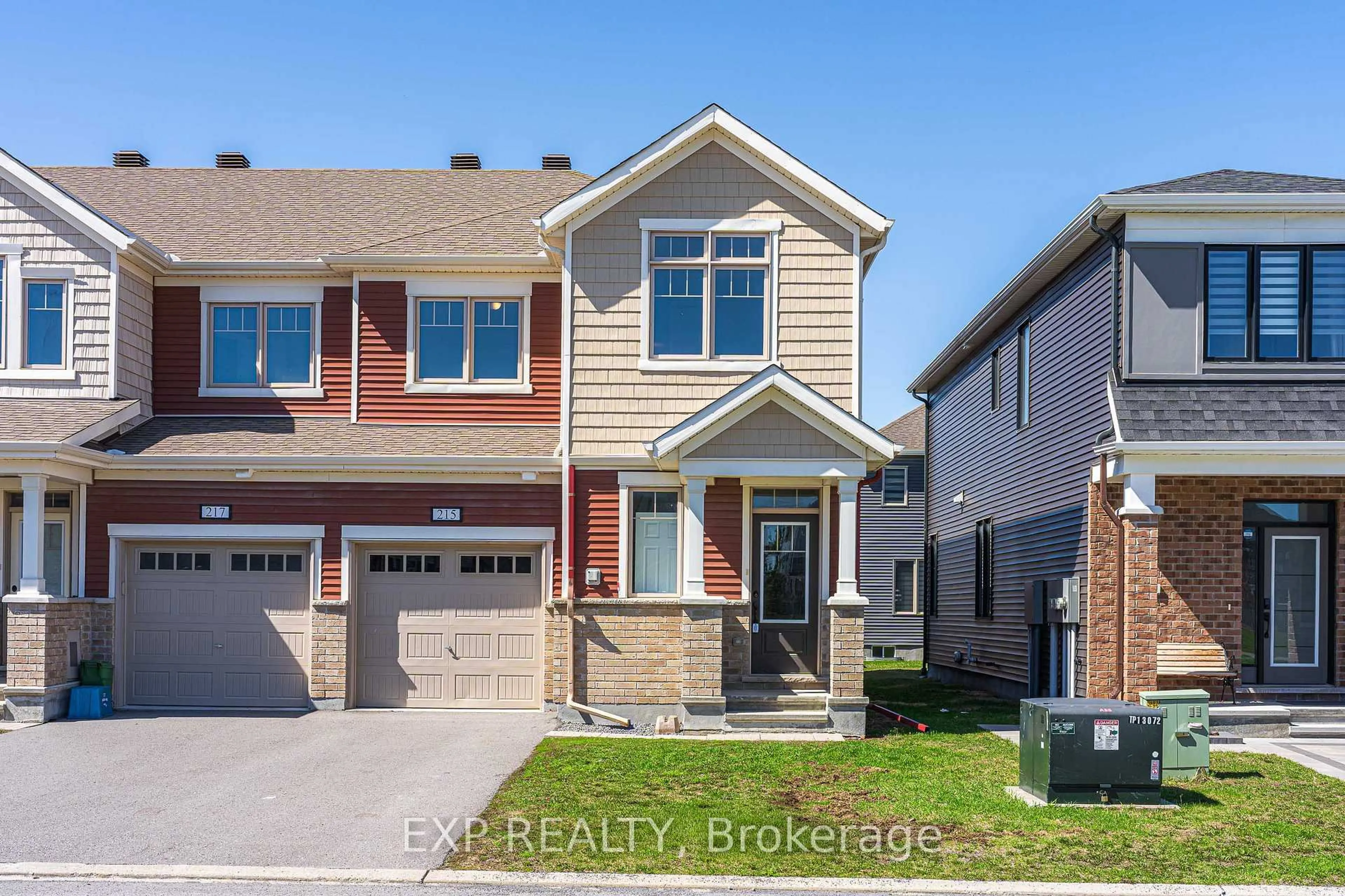 Unknown for 215 Merak Way, Ottawa Ontario K2J 6N7