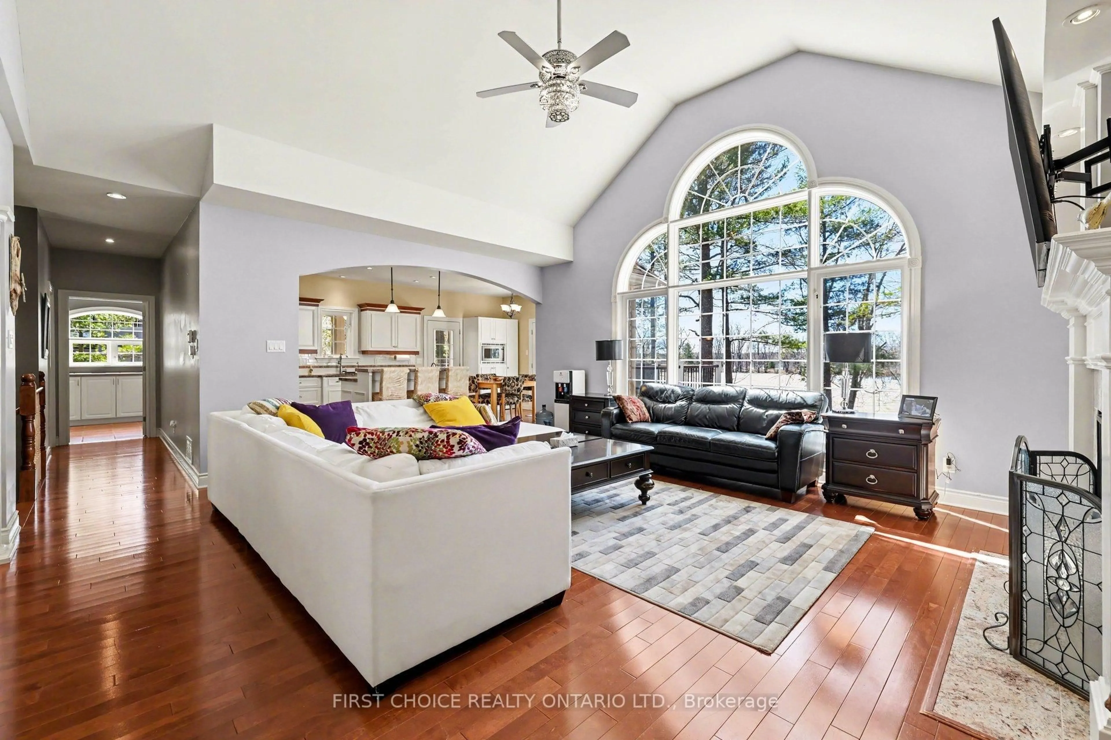 Living room with furniture, unknown for 4136 Armitage Ave, Ottawa Ontario K0A 1T0