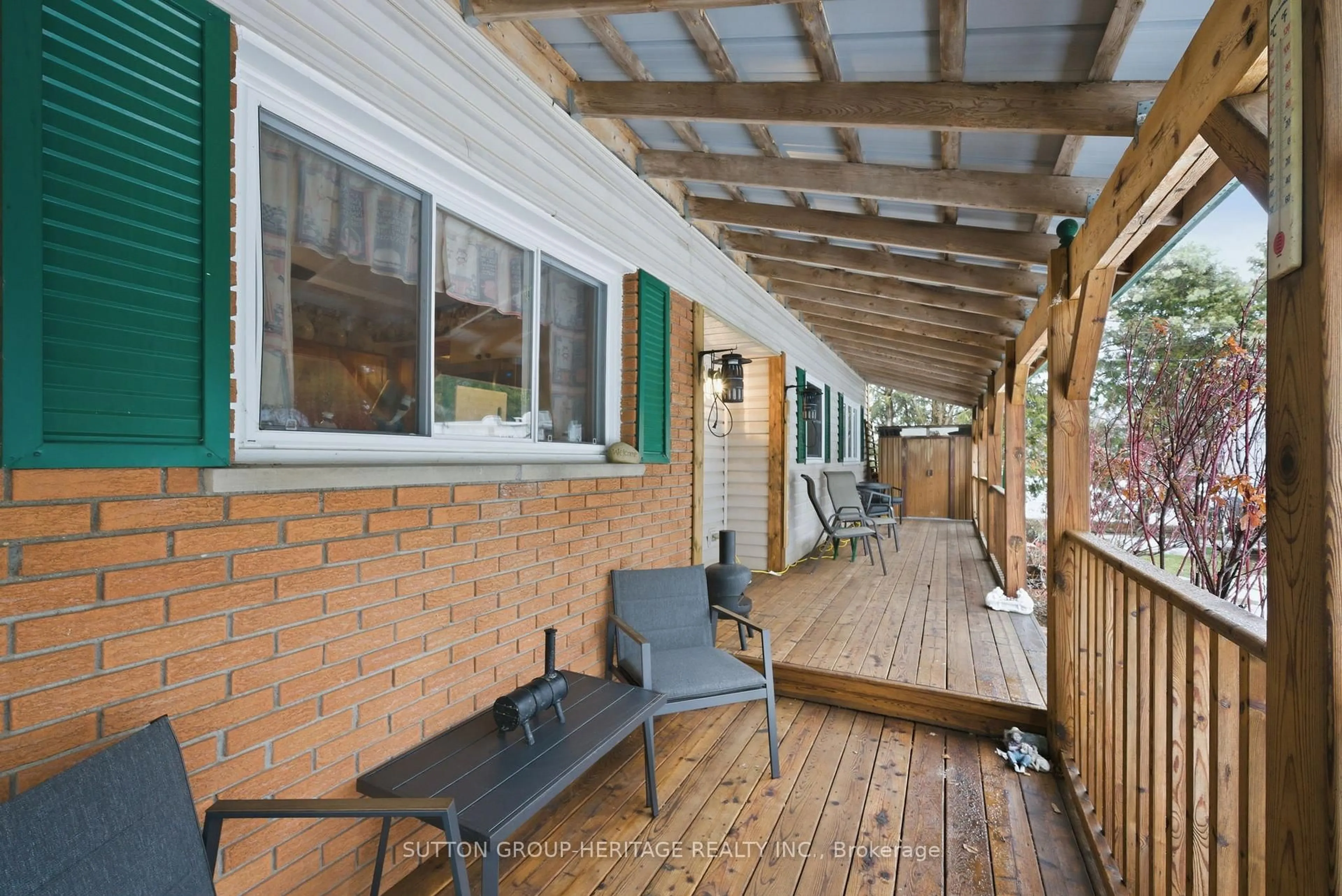 Patio, street for 1780 7th Line, Selwyn Ontario K9J 6X5