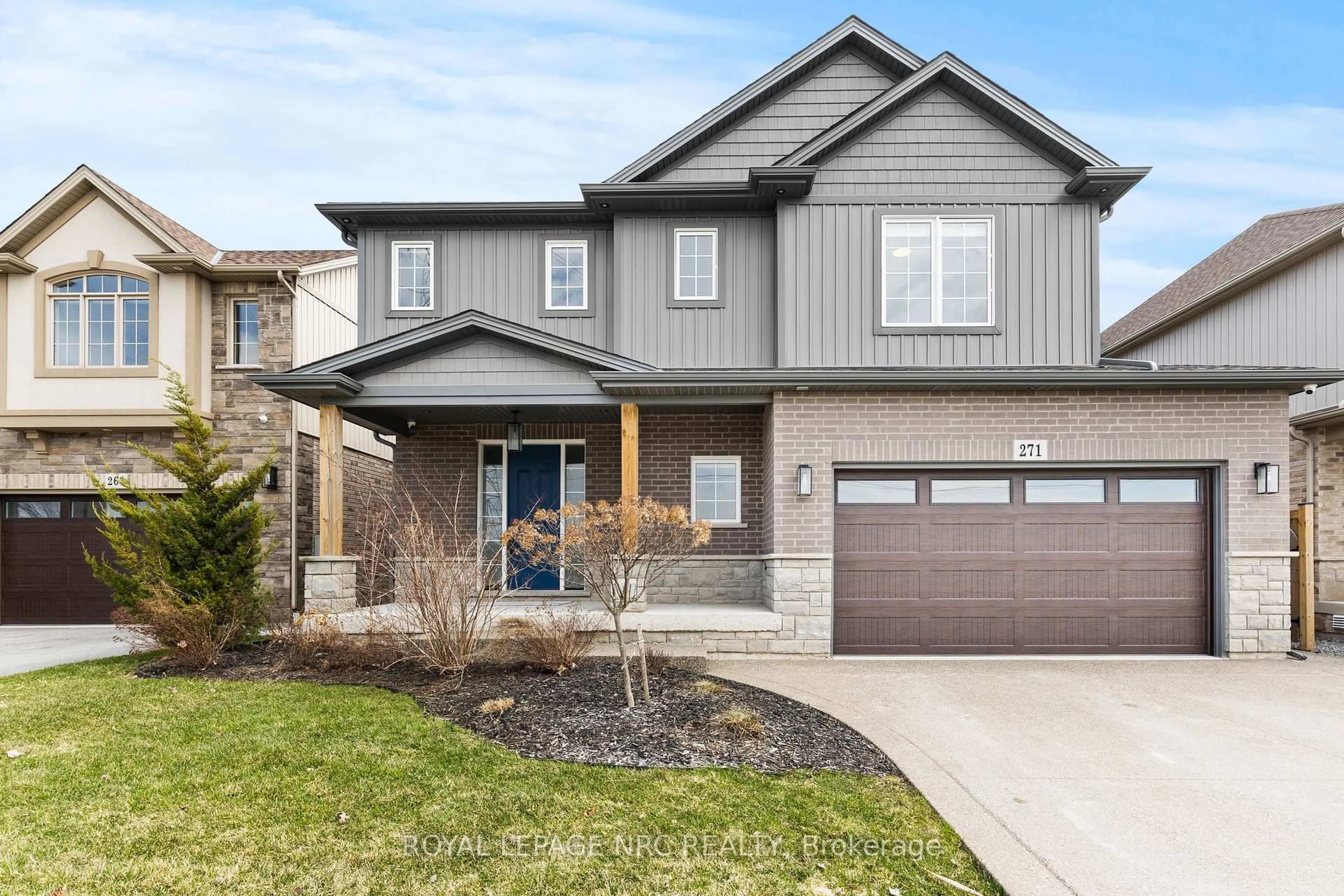 Home with brick exterior material, street for 271 Memorial Park Dr, Welland Ontario L3B 0E3